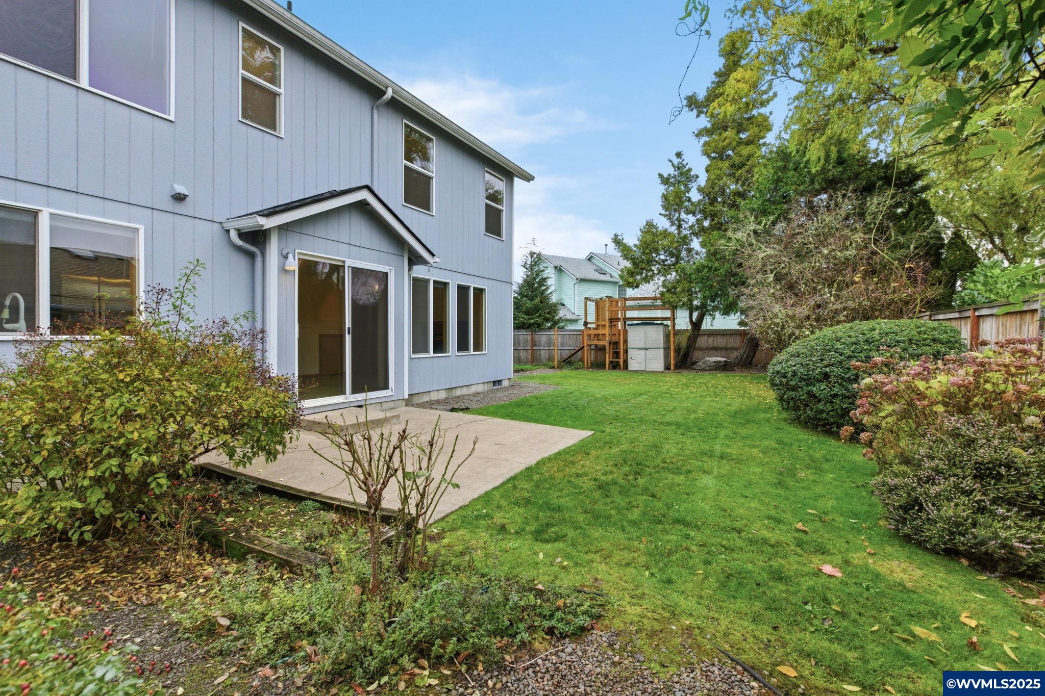Corvallis, Oregon, 97333, United States, 4 Bedrooms Bedrooms, ,3 BathroomsBathrooms,Residential,For Sale,1999072