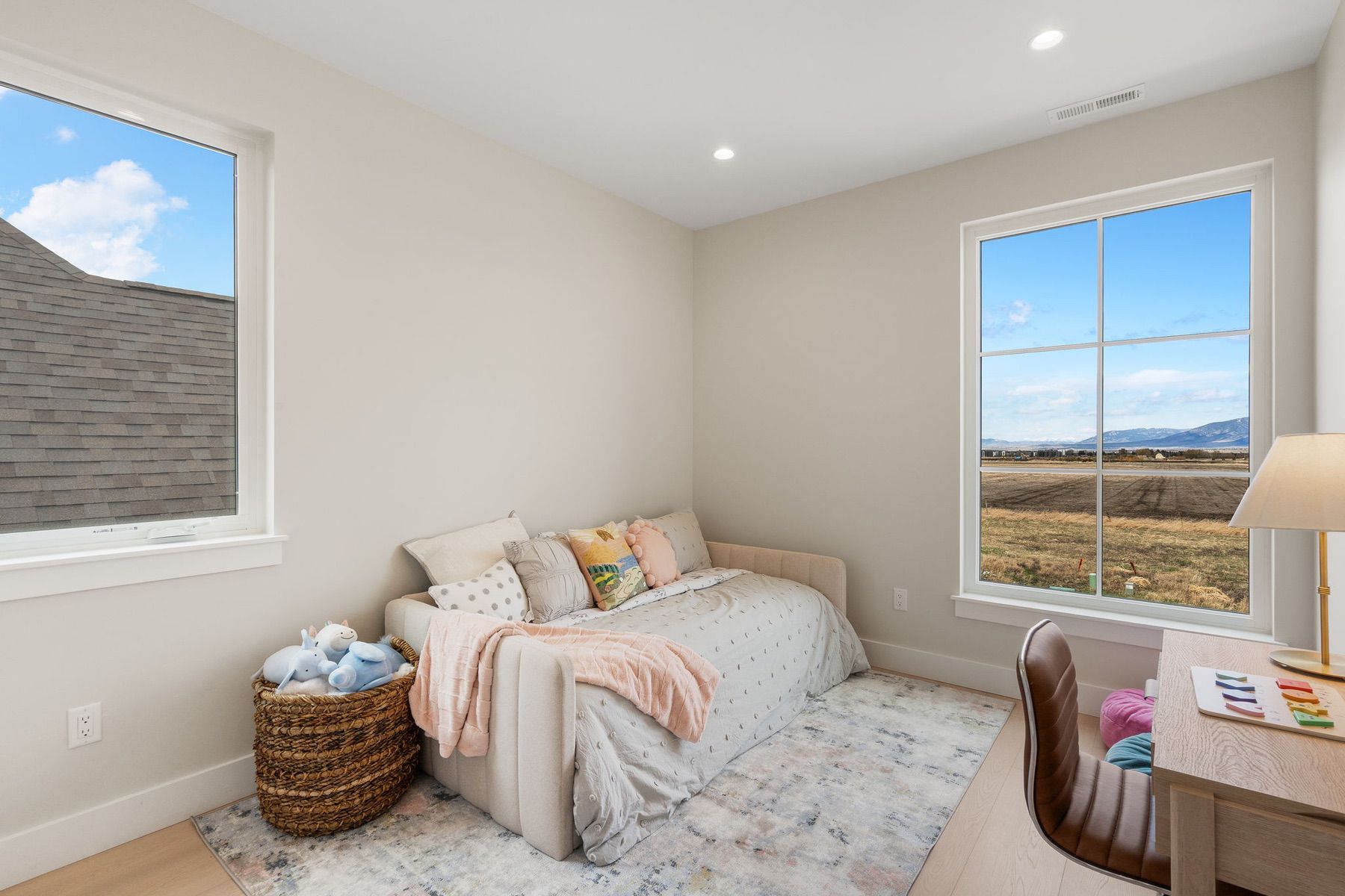  1506 Cambridge Dr - 物件實景