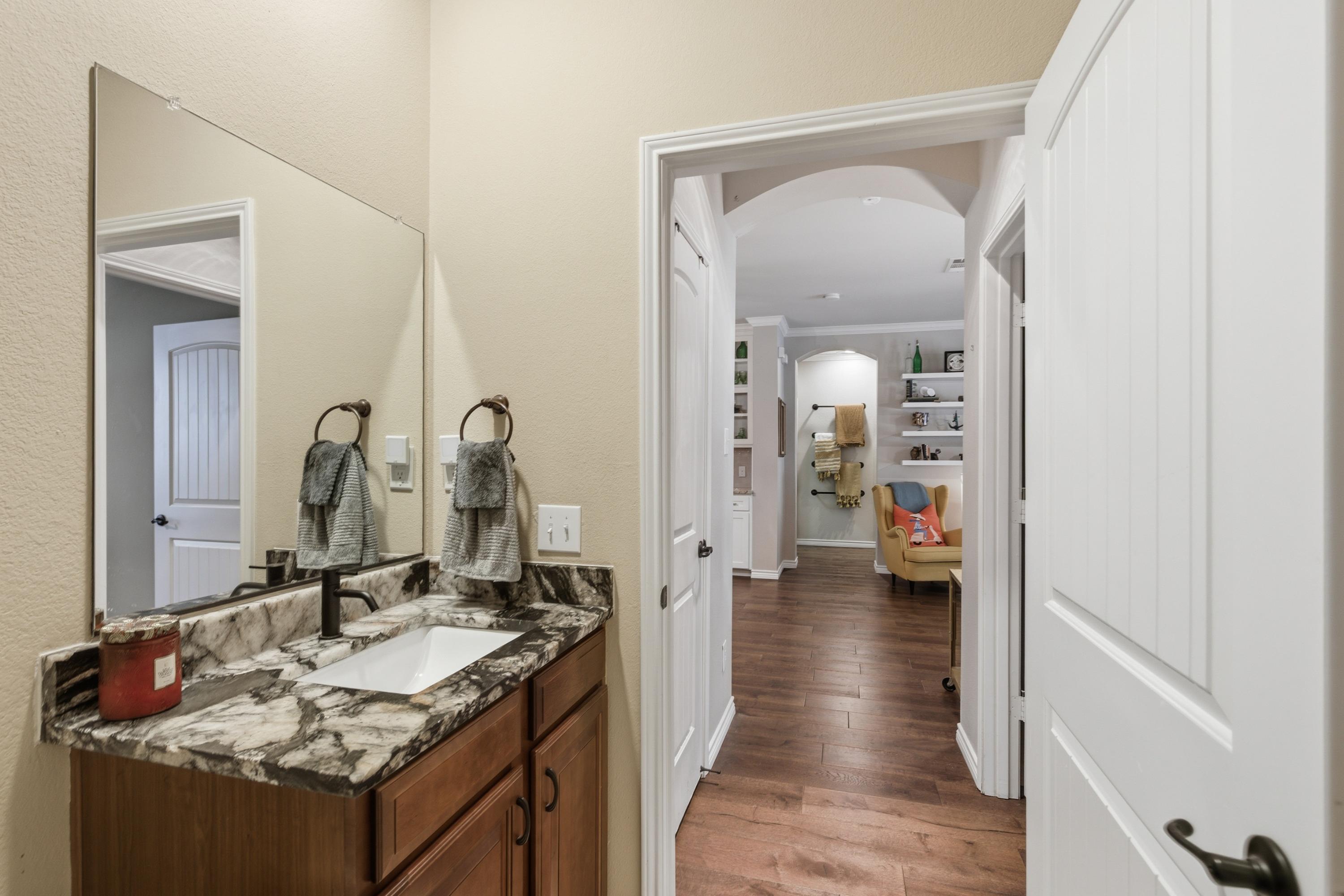  Lock-and-Leave Retreat in Downtown Fort Worth - 物件實景