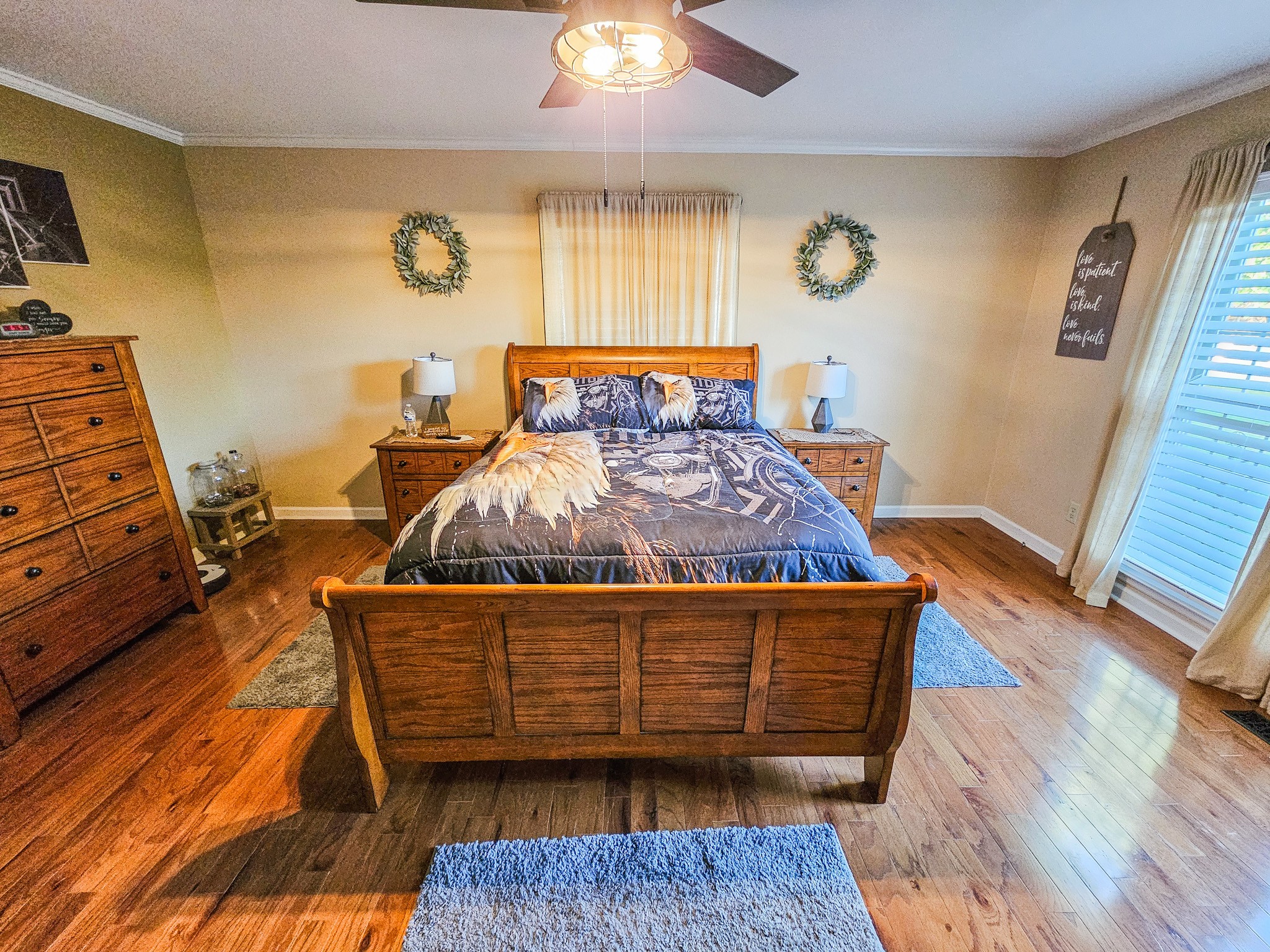 Tullahoma, Tennessee, 37388, United States, 3 Bedrooms Bedrooms, ,4 BathroomsBathrooms,Residential,For Sale,1794204