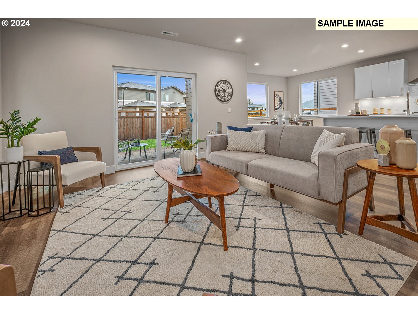 Happy Valley, Oregon, 97086, United States, 4 Bedrooms Bedrooms, ,3 BathroomsBathrooms,Residential,For Sale,1991898