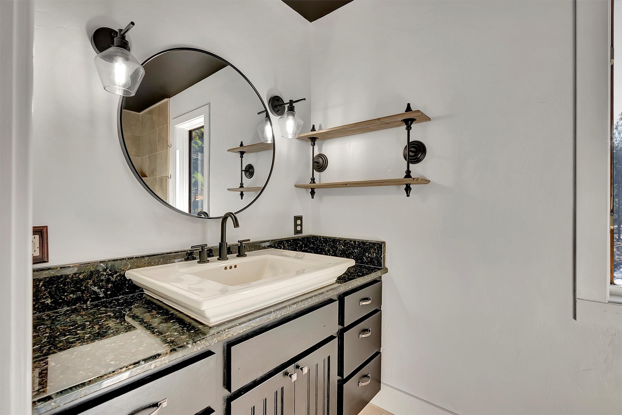  363 Owings Creek Road, Hamilton, MT, 59840 - 物件實景