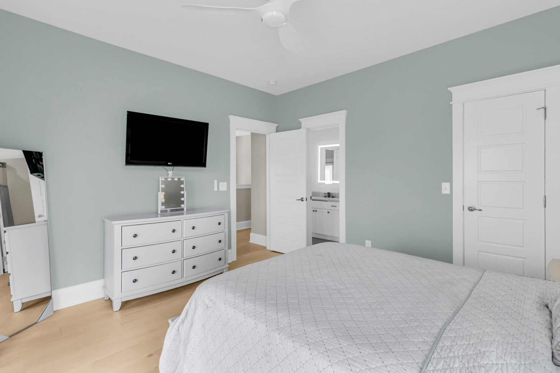  2648 Augustus Street - 物件實景