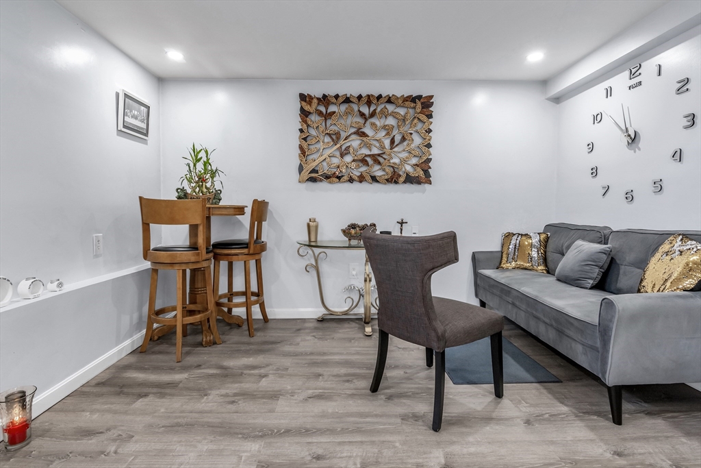 Methuen, Massachusetts, 01844, United States, 6 Bedrooms Bedrooms, ,4 BathroomsBathrooms,Residential,For Sale,2015357