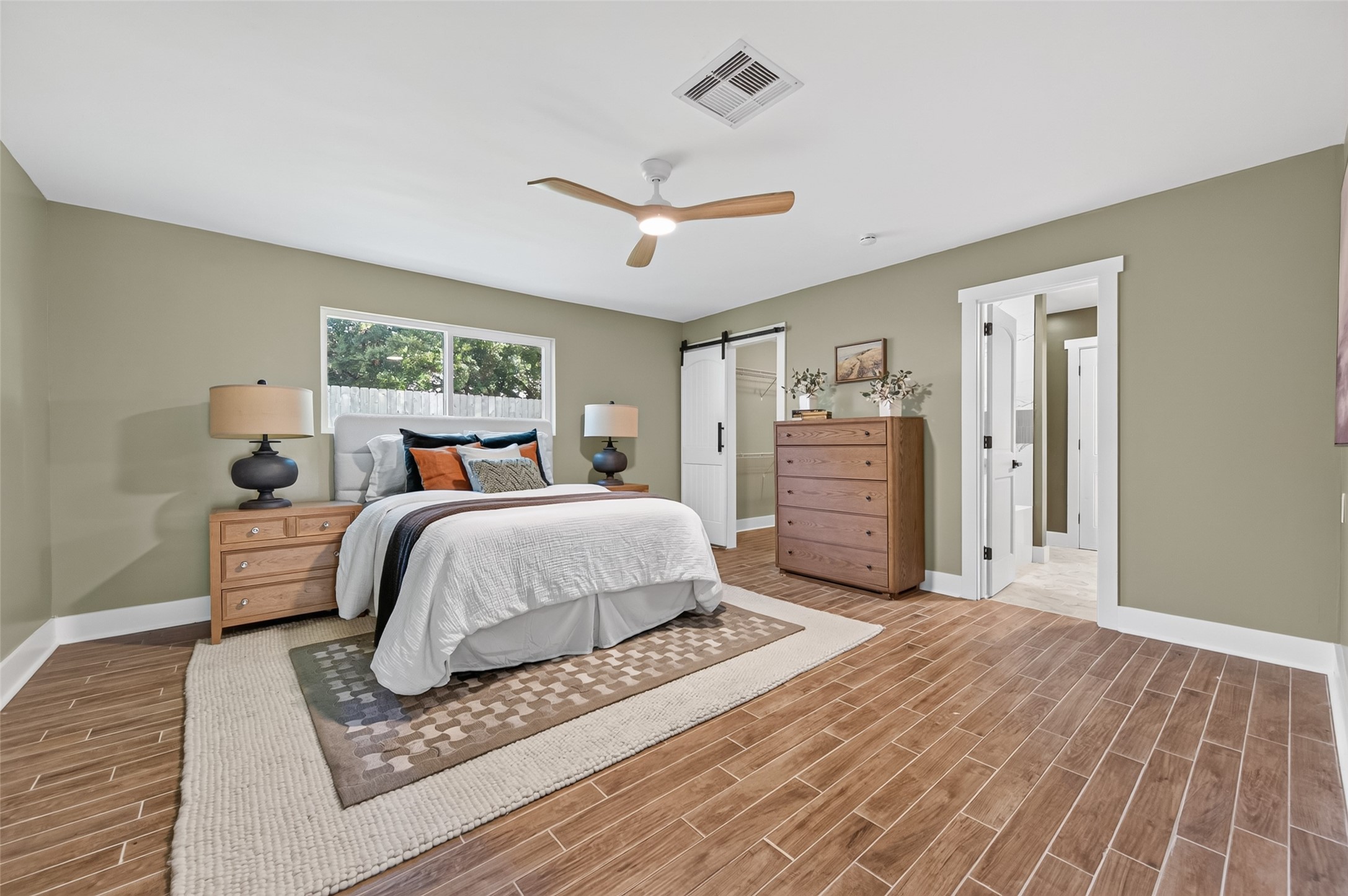  1202 Briar Bayou Drive - 物件實景