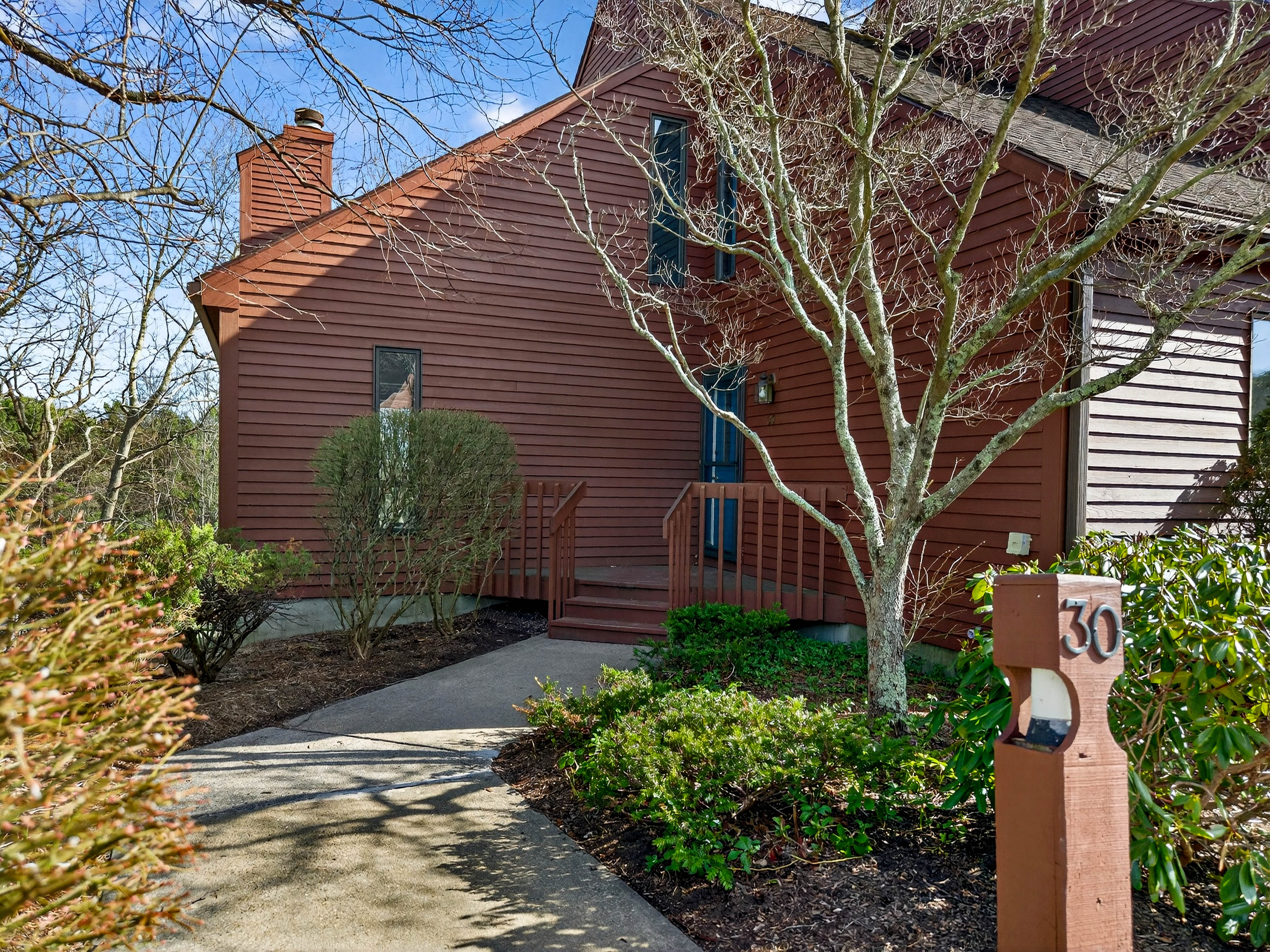  Charming 2 Bed Home on Main St - 物件實景