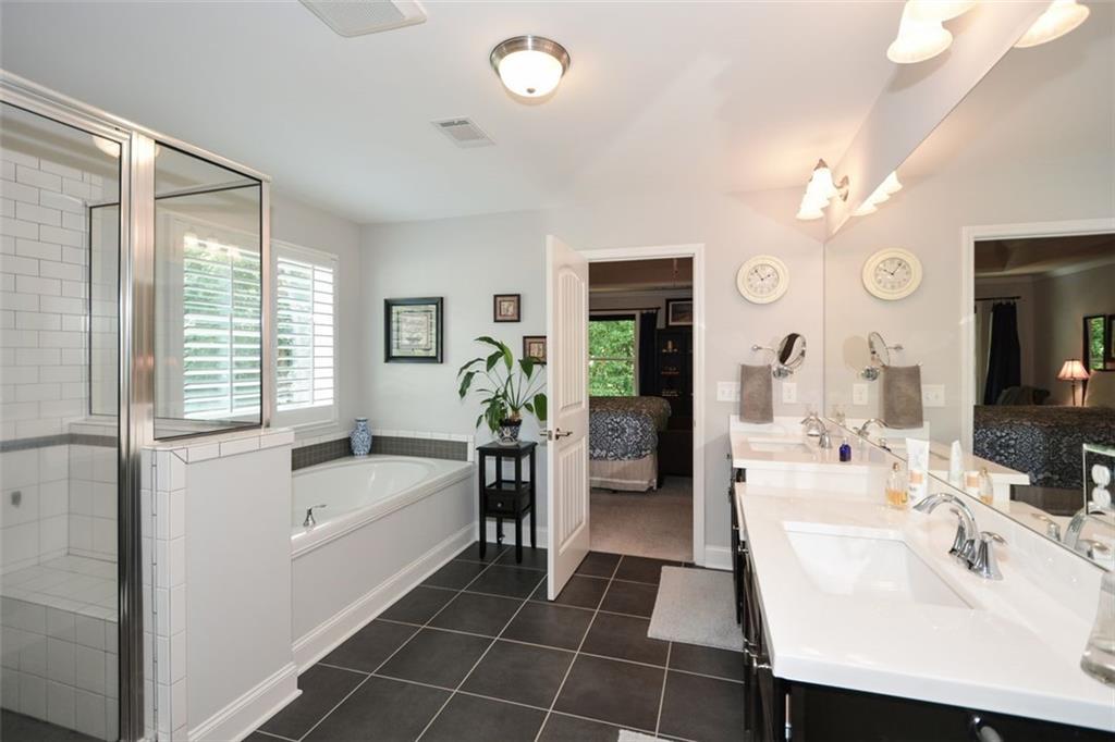 Dallas, Georgia, 30132, United States, 6 Bedrooms Bedrooms, ,5 BathroomsBathrooms,Residential,For Sale,1918553