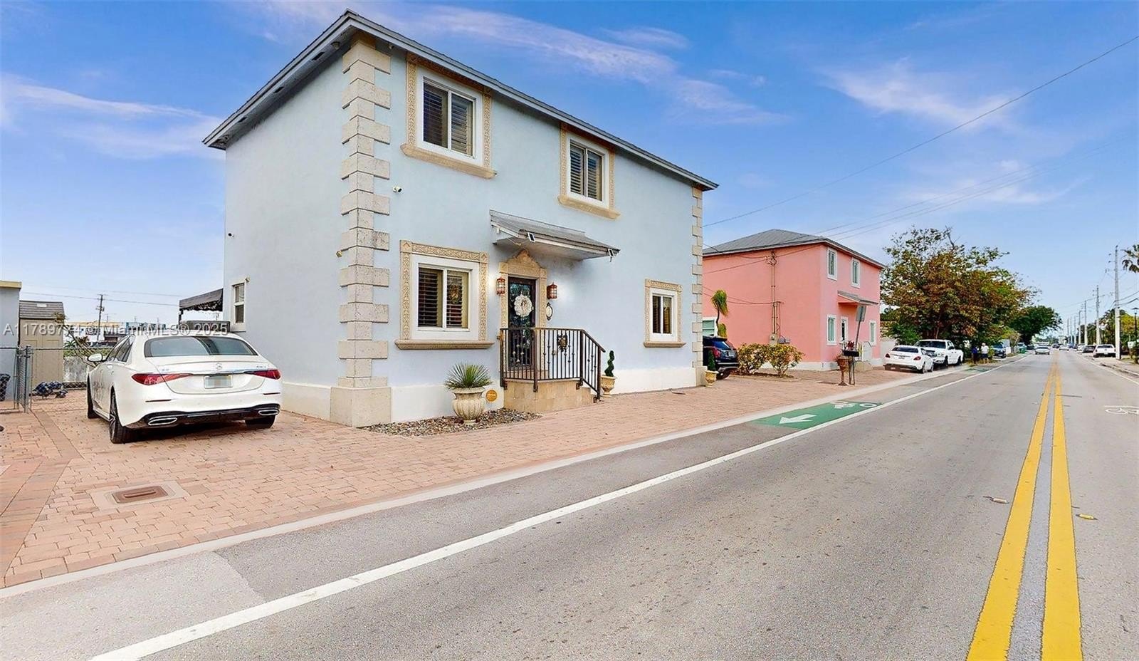 Medley, Florida, 33166, United States, 4 Bedrooms Bedrooms, ,3 BathroomsBathrooms,Residential,For Sale,1944974