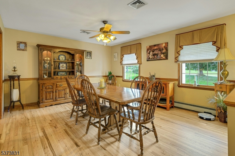 Frankford Twp., New Jersey, 07826, United States, 4 Bedrooms Bedrooms, ,4 BathroomsBathrooms,Residential,For Sale,1901046