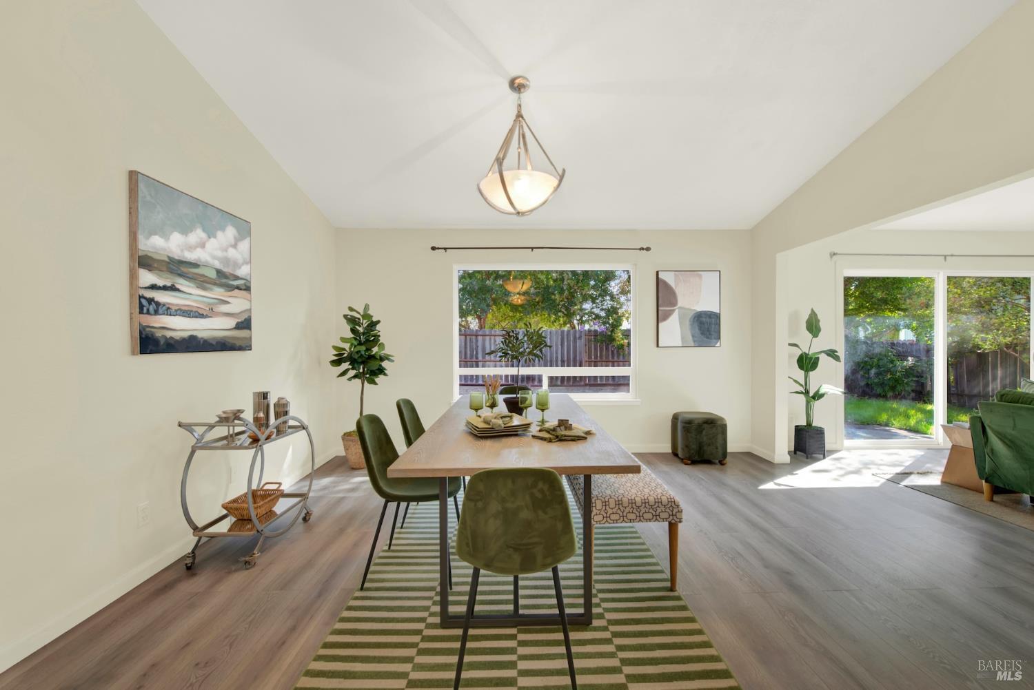 Napa, California, 94558, United States, 3 Bedrooms Bedrooms, ,2 BathroomsBathrooms,Residential,For Sale,1939926