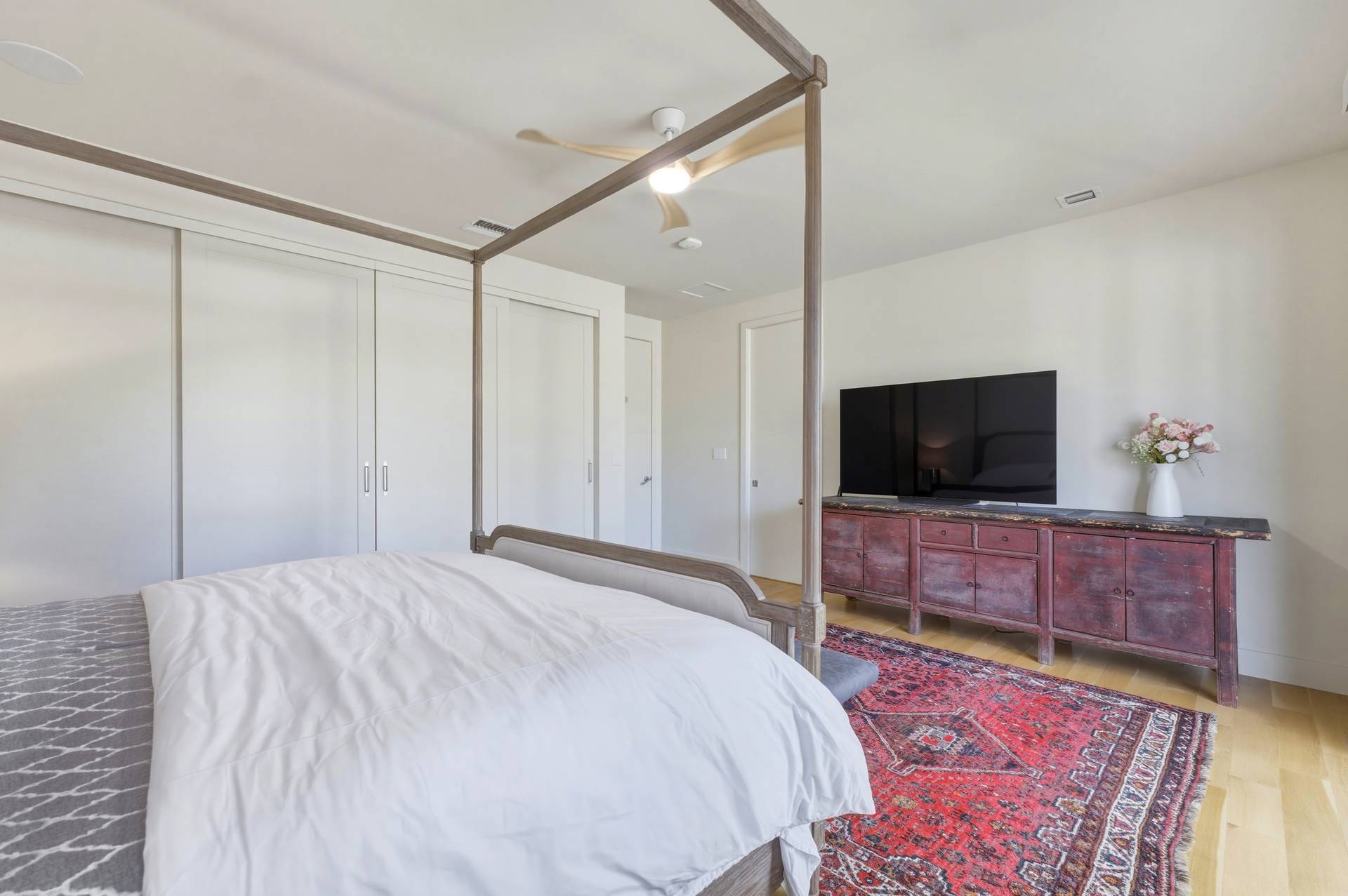  3036 Mcdonald Street, Miami, FL, 33133 - 物件實景