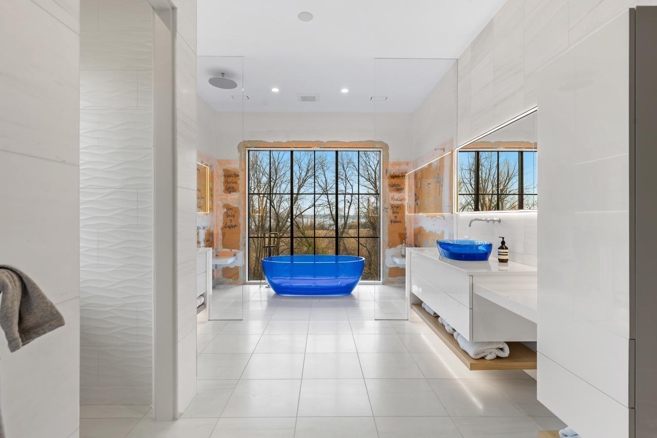 Orono, Minnesota, 55391, United States, 6 Bedrooms Bedrooms, ,3 BathroomsBathrooms,Residential,For Sale,2000639