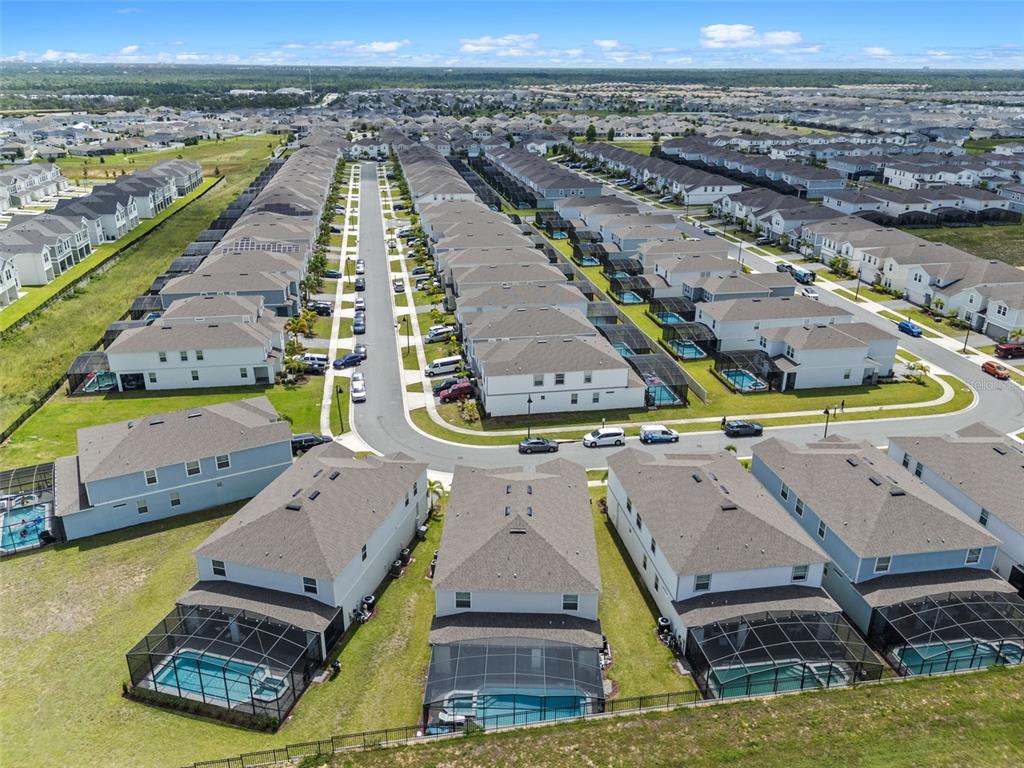 Davenport, Florida, 33897, United States, 10 Bedrooms Bedrooms, ,8 BathroomsBathrooms,Residential,For Sale,1897449