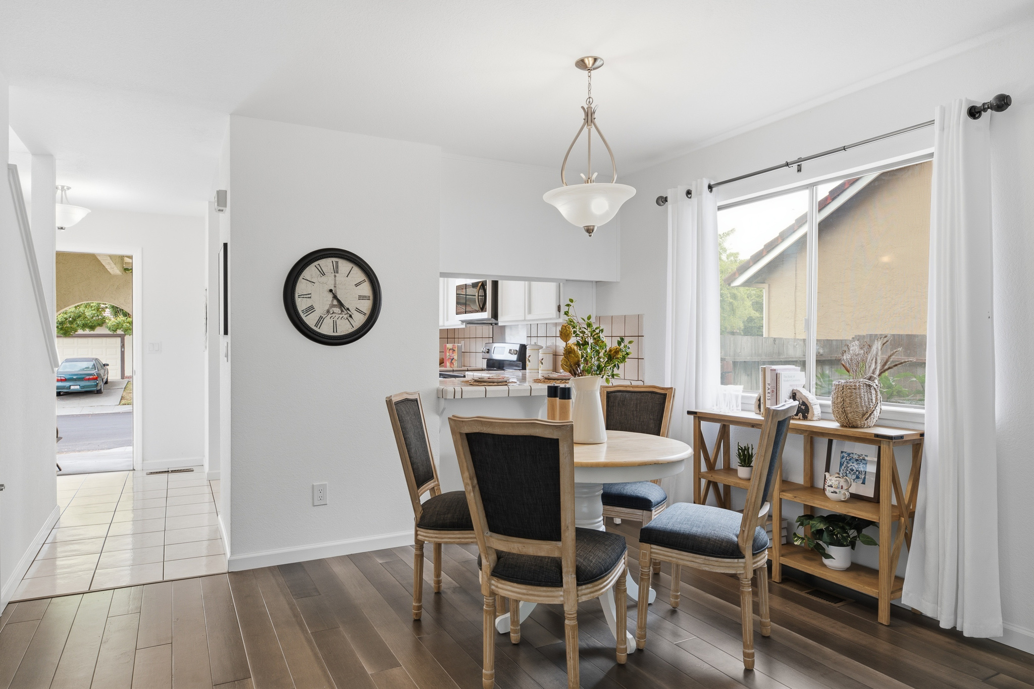  Comfortable Single Family Townhome in Wonderful Neighborhood - 物件實景