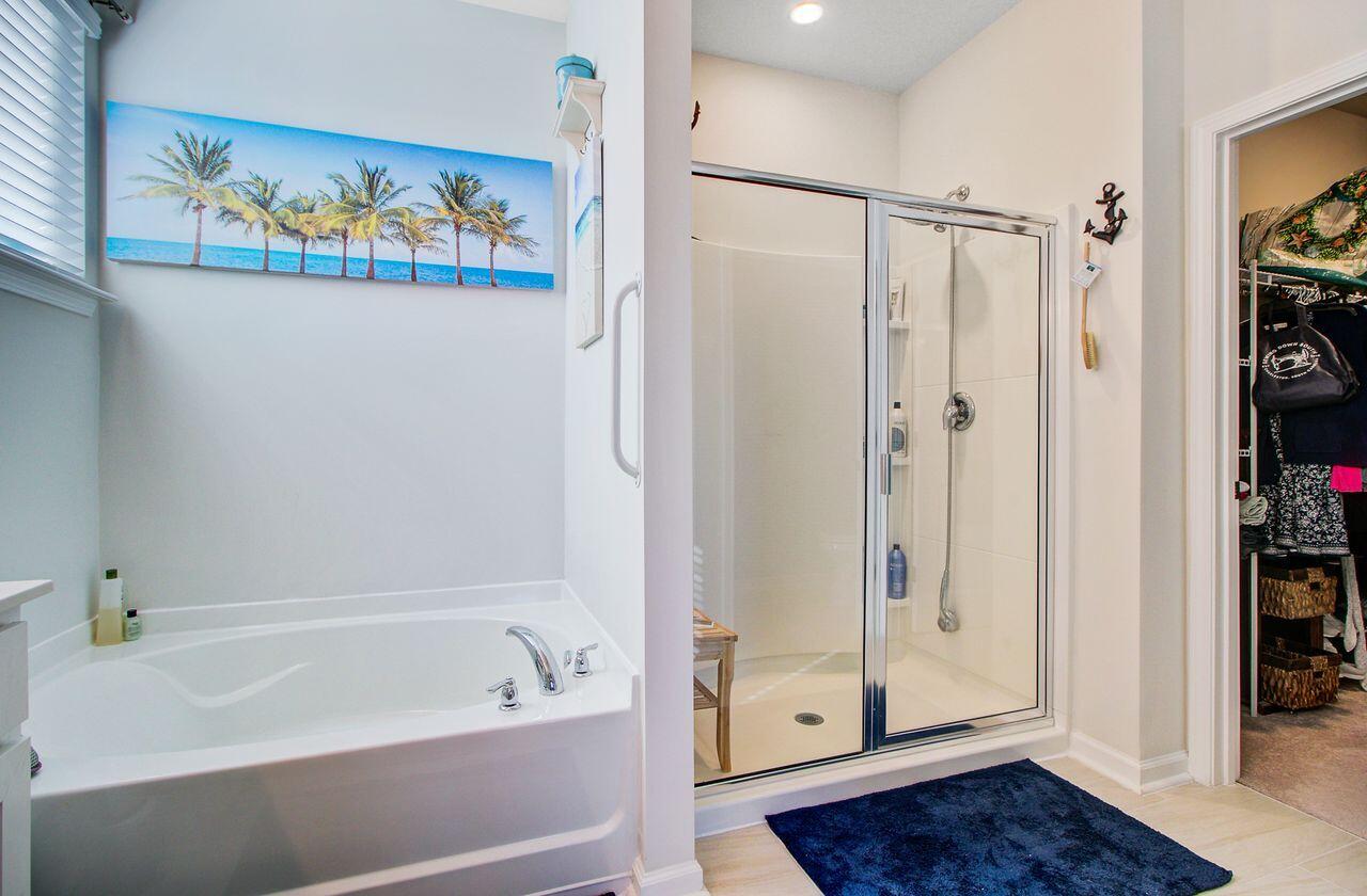 Johns Island, South Carolina, 29455, United States, 4 Bedrooms Bedrooms, ,2 BathroomsBathrooms,Residential,For Sale,1967653