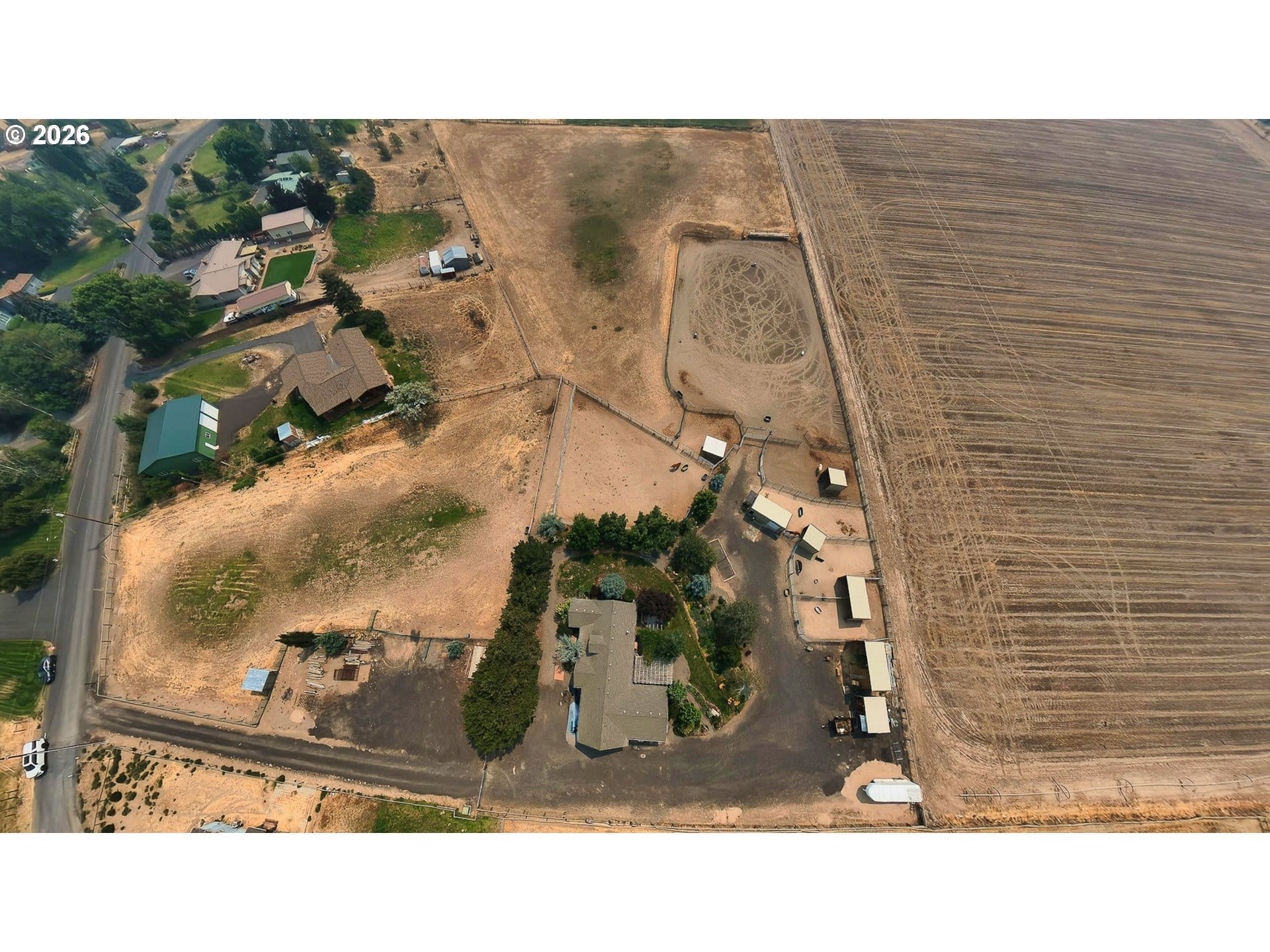  998 NE BROWN DR Madras, OR 97741 - 物件實景