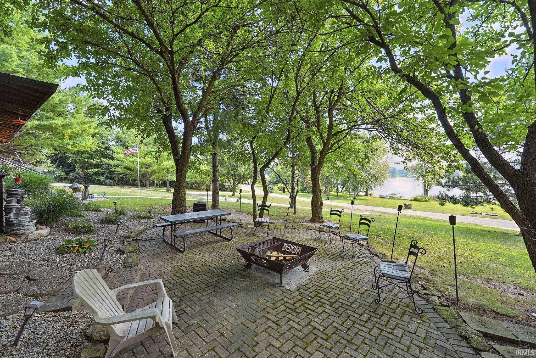 Kimmell, Indiana, 46760, United States, 2 Bedrooms Bedrooms, ,3 BathroomsBathrooms,Residential,For Sale,1928188