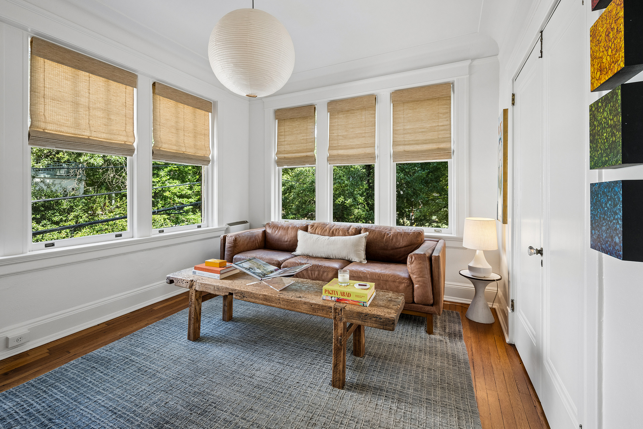  Beautifully Renovated Corner Unit in an Intimate Historic Boutique Building - 物件實景