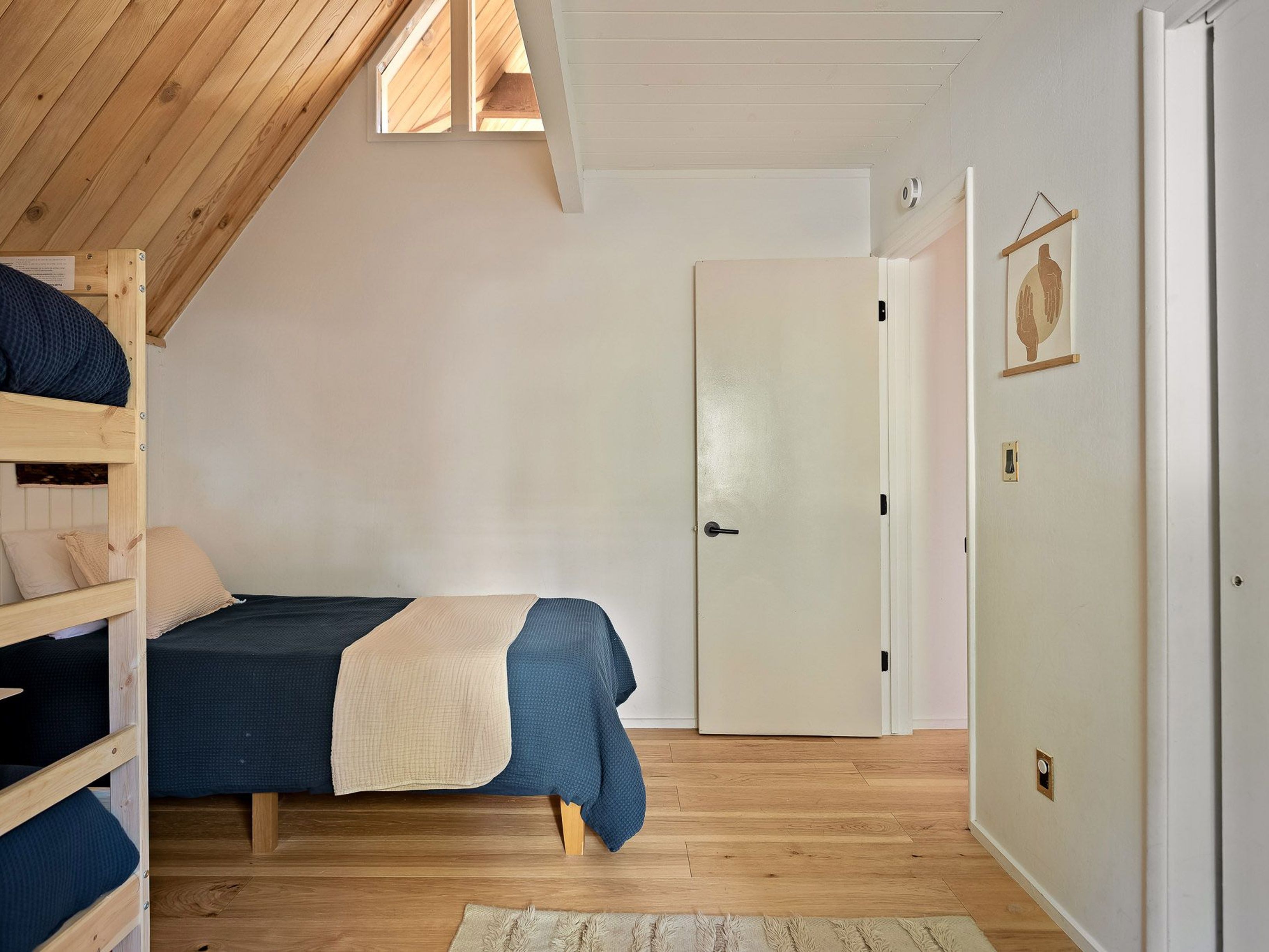  385 Birchwood Drive, Lake Arrowhead, CA 92352 - 物件實景