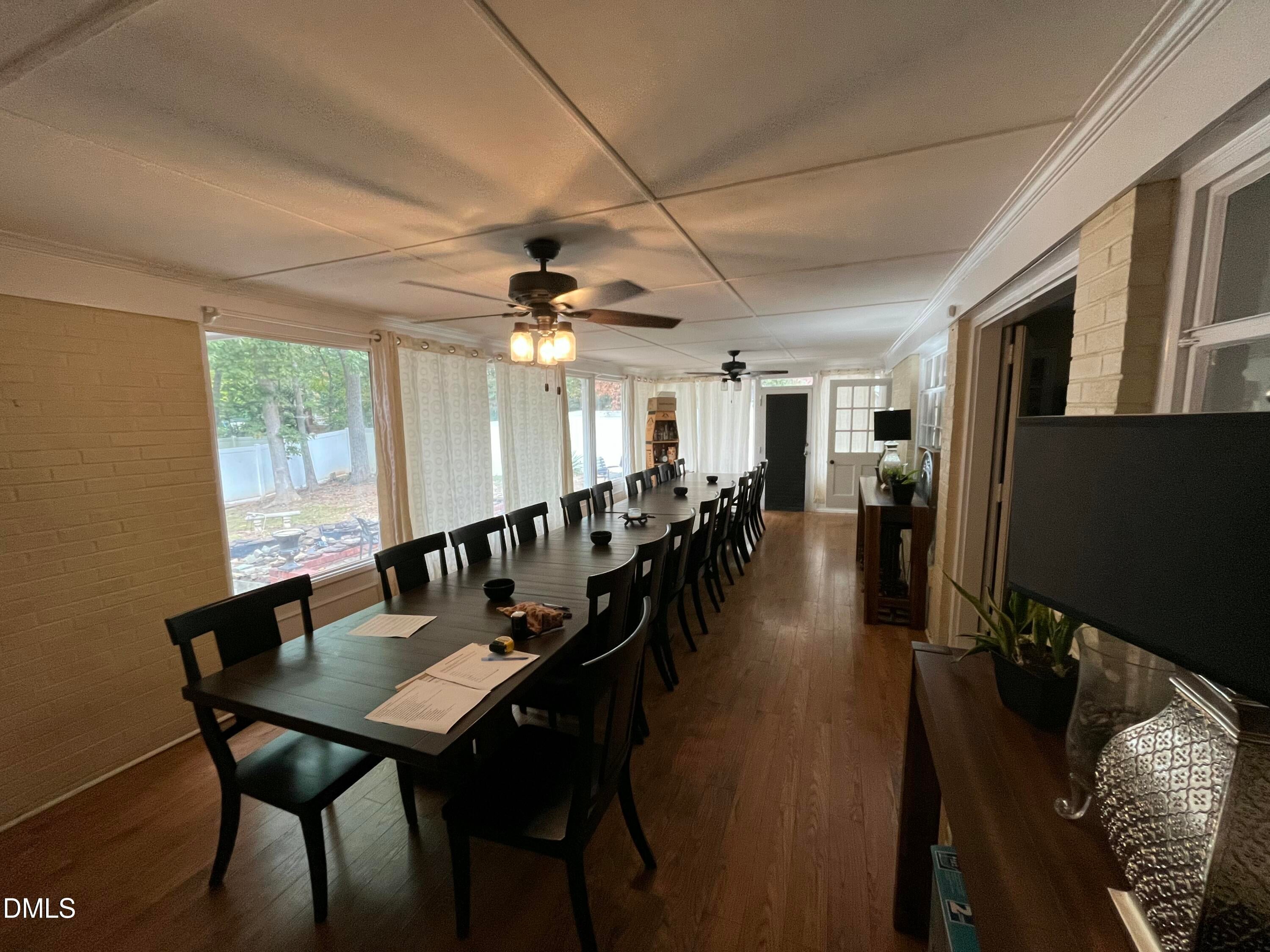 Burlington, North Carolina, 27215, United States, 6 Bedrooms Bedrooms, ,5 BathroomsBathrooms,Residential,For Sale,1999831