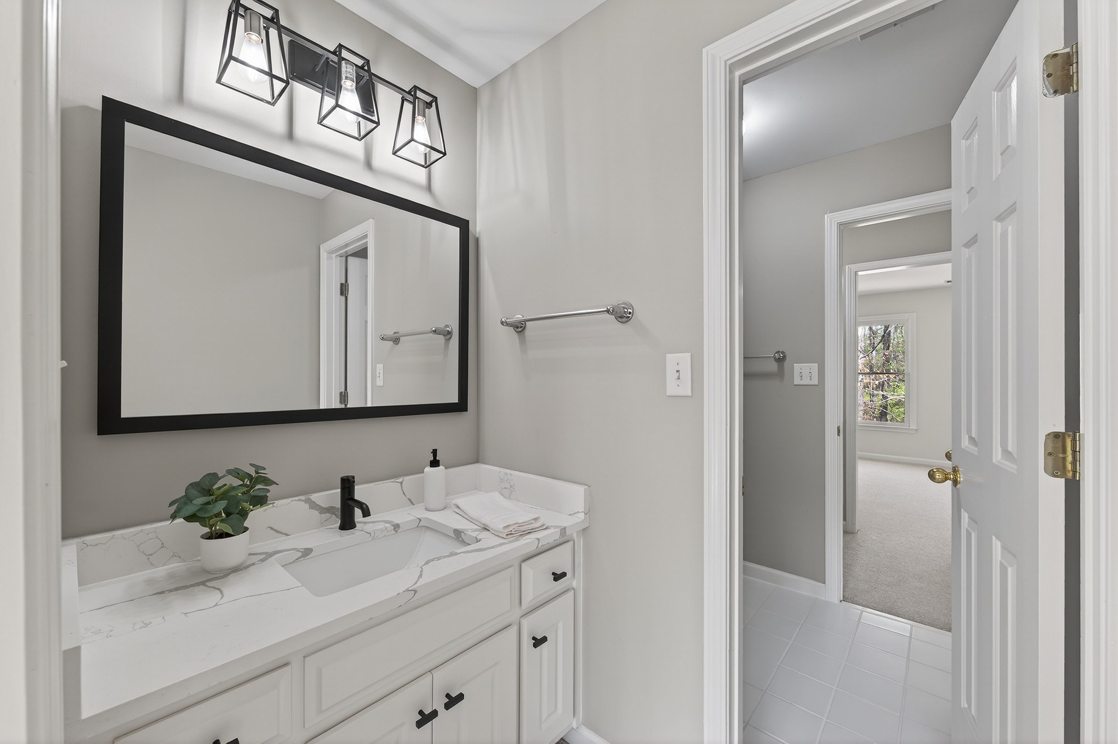  Beautifully Updated Home in an Amazing Alpharetta Location - 物件實景