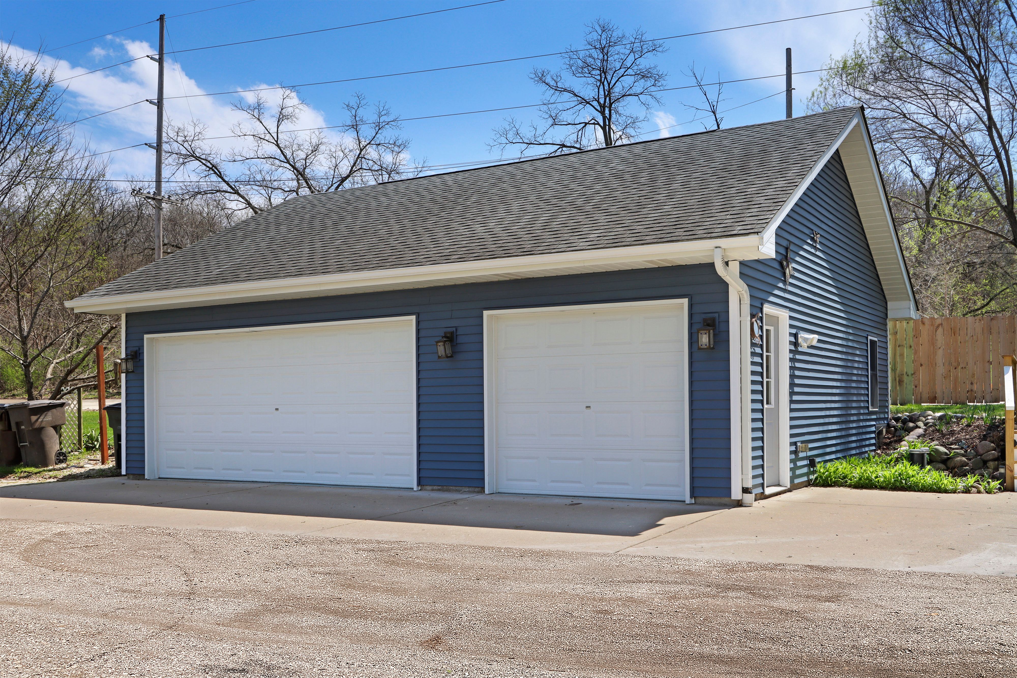  Gracious Lake Como Waterfront Retreat with Proven Rental Income - 物件實景