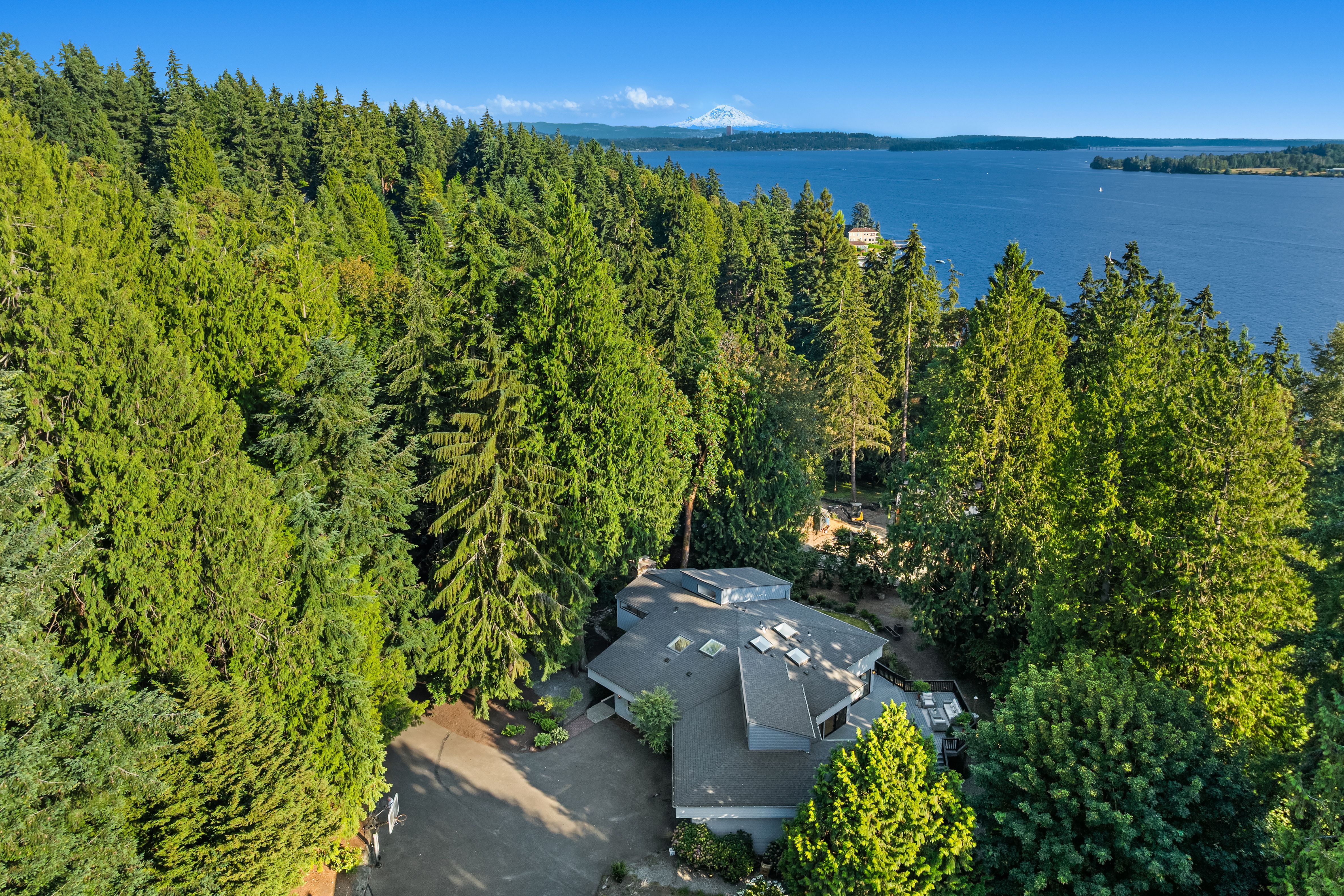 7118 NE 118th St, Kirkland, WA 98034 - 物件實景