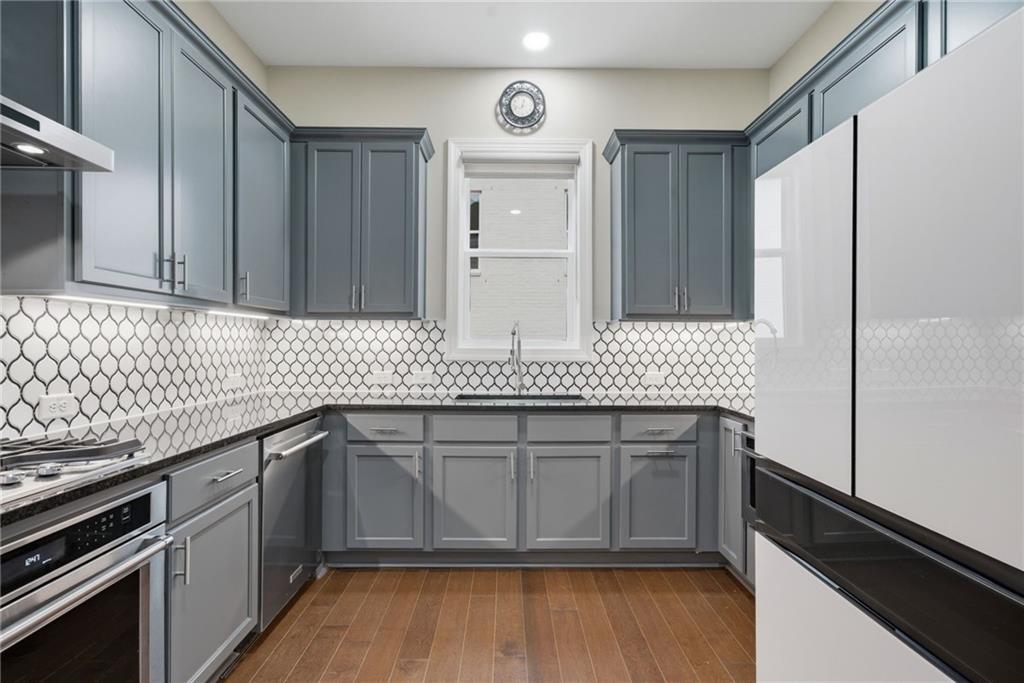Cumming, Georgia, 30040, United States, 7 Bedrooms Bedrooms, ,6 BathroomsBathrooms,Residential,For Sale,2021532