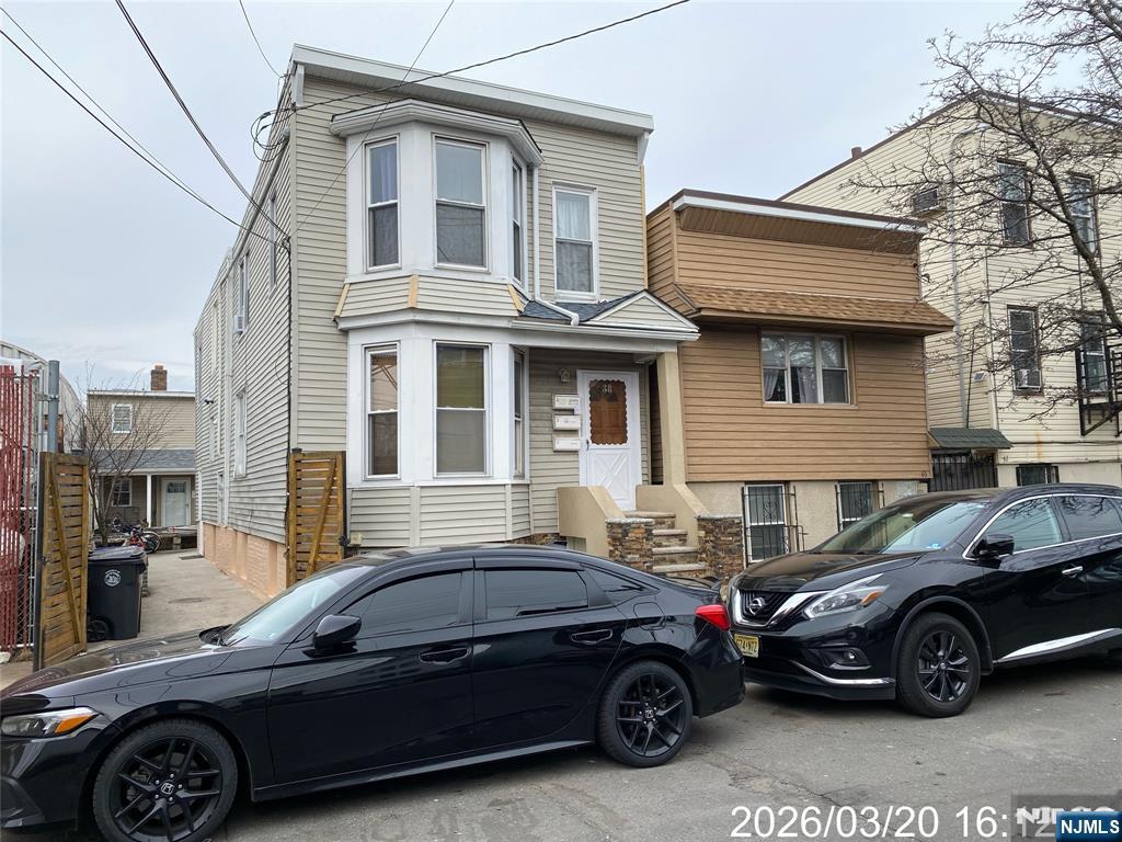 Newark, New Jersey, 07105, United States, 9 Bedrooms Bedrooms, ,5 BathroomsBathrooms,Residential,For Sale,2030710