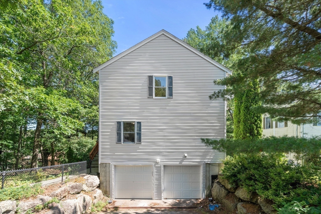 Boston, Massachusetts, 02132, United States, 4 Bedrooms Bedrooms, ,3 BathroomsBathrooms,Residential,For Sale,1874129