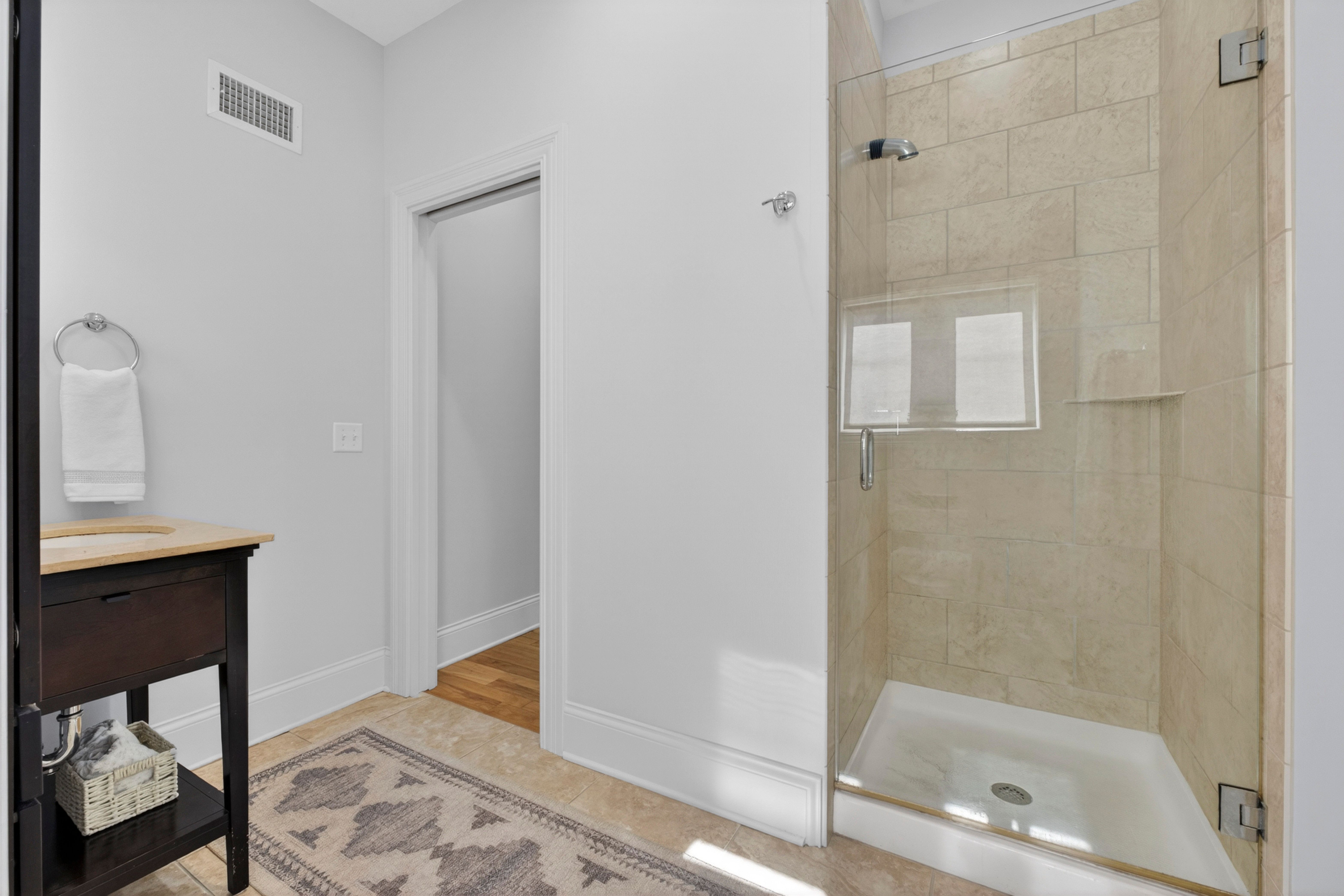  47 Maryland Plaza, Unit #C St. Louis, MO 63108 - 物件實景