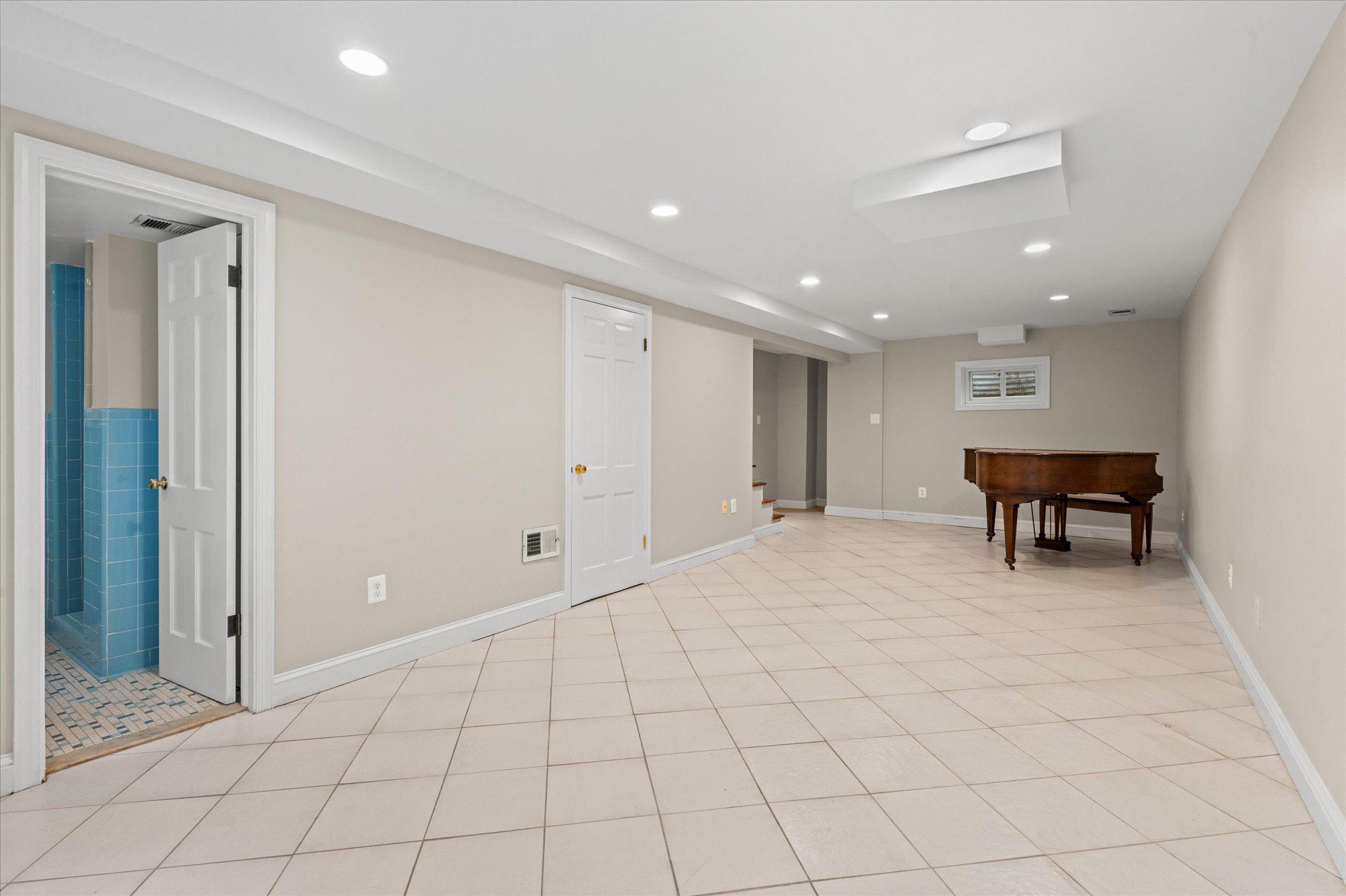  5511 Bradley Boulevard, Bethesda, MD, 20814 - 物件實景