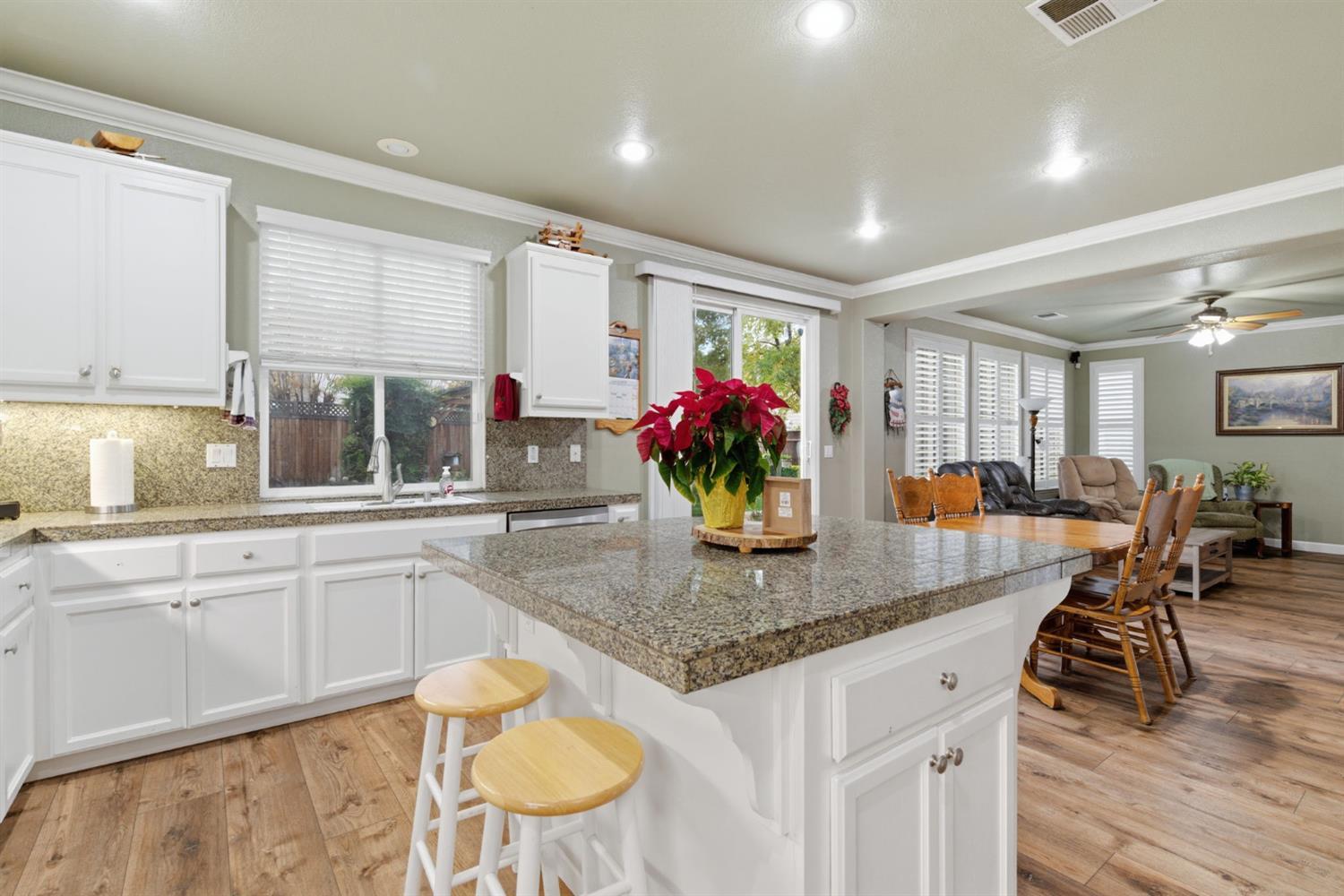 Tracy, California, 95377, United States, 5 Bedrooms Bedrooms, ,3 BathroomsBathrooms,Residential,For Sale,2005564