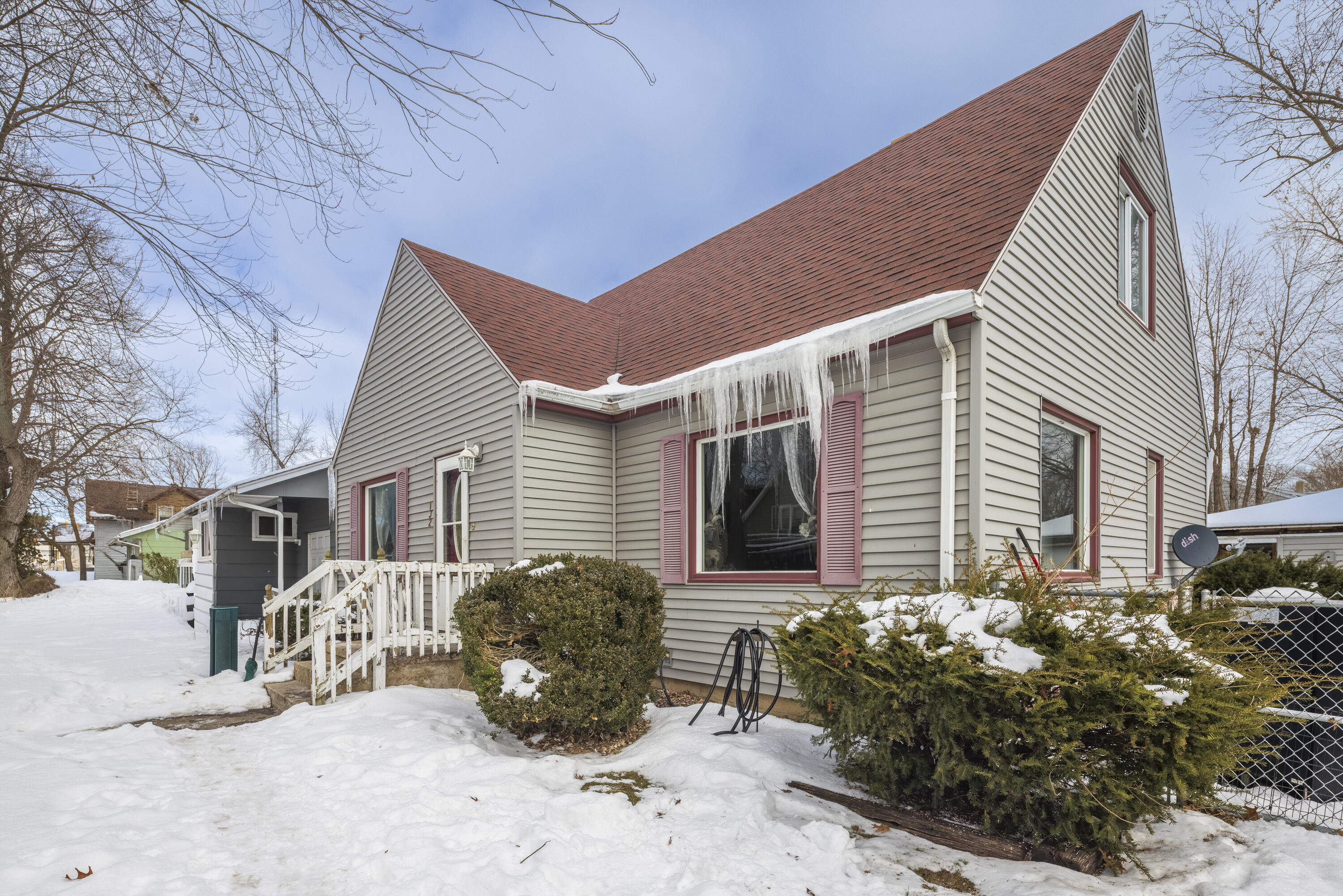 Hendricks St, Michigan City, IN 46360 #1