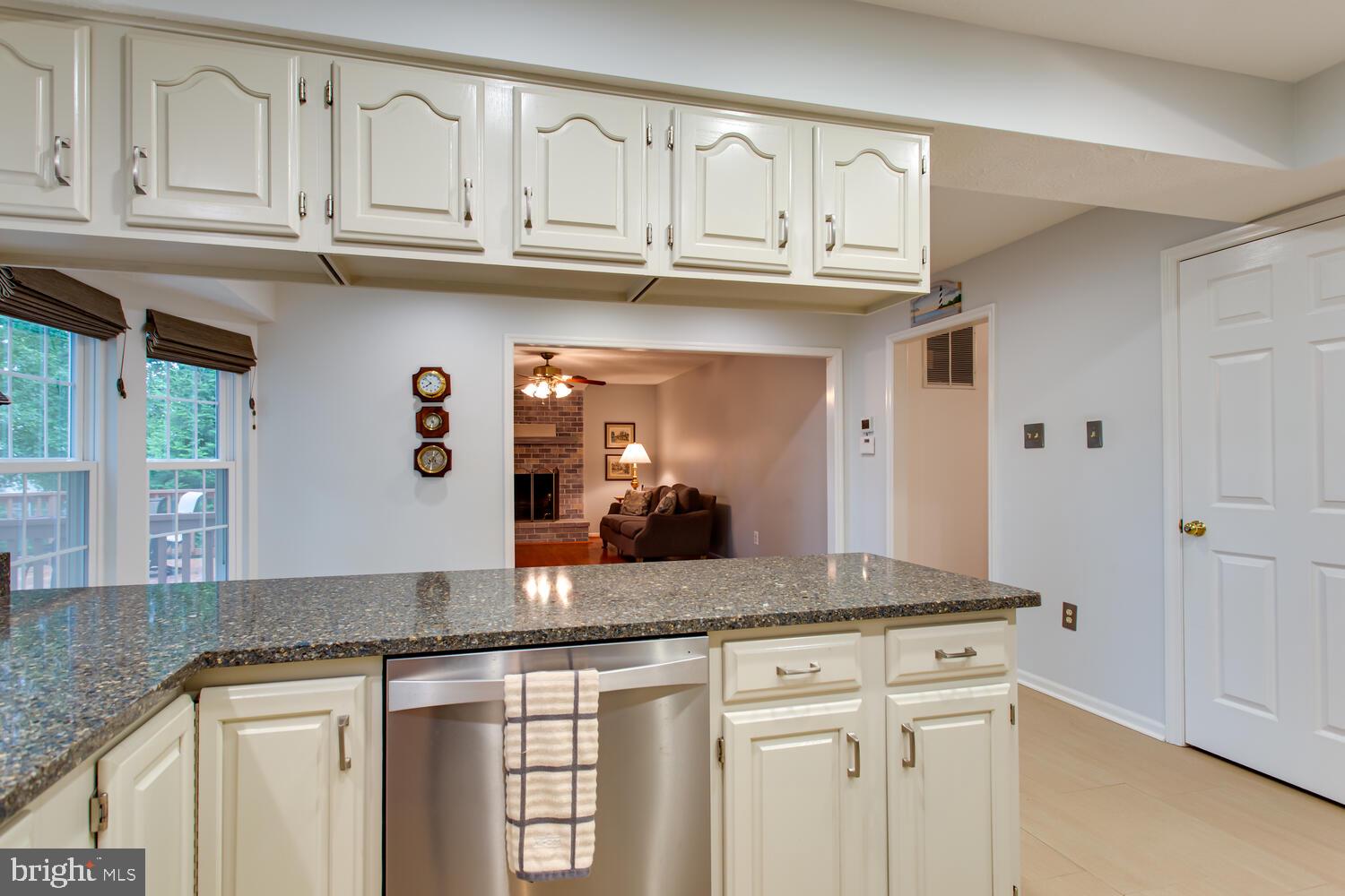 Waldorf, Maryland, 20603, United States, 4 Bedrooms Bedrooms, ,3 BathroomsBathrooms,Residential,For Sale,1942572