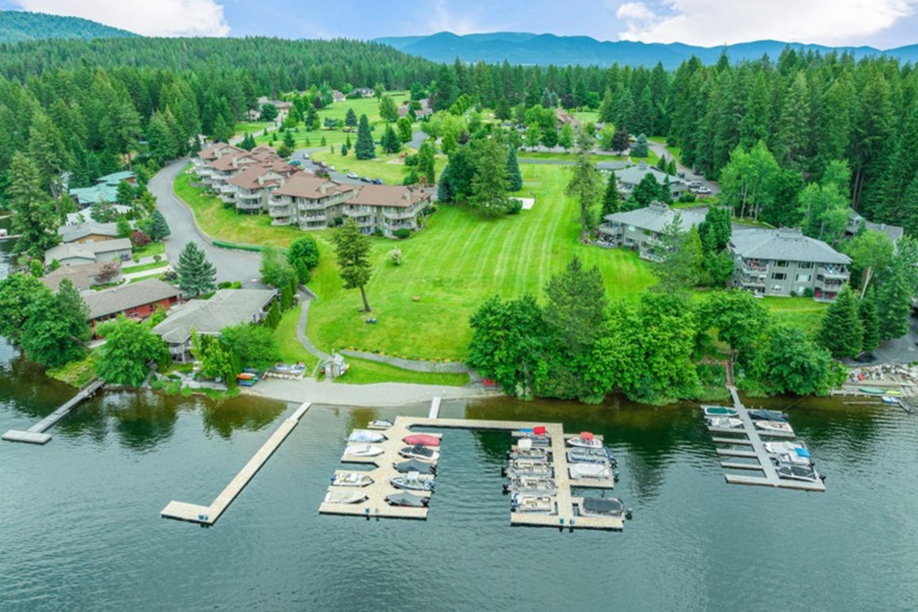  Twin Lakes Village Golf Community Condo - 物件實景