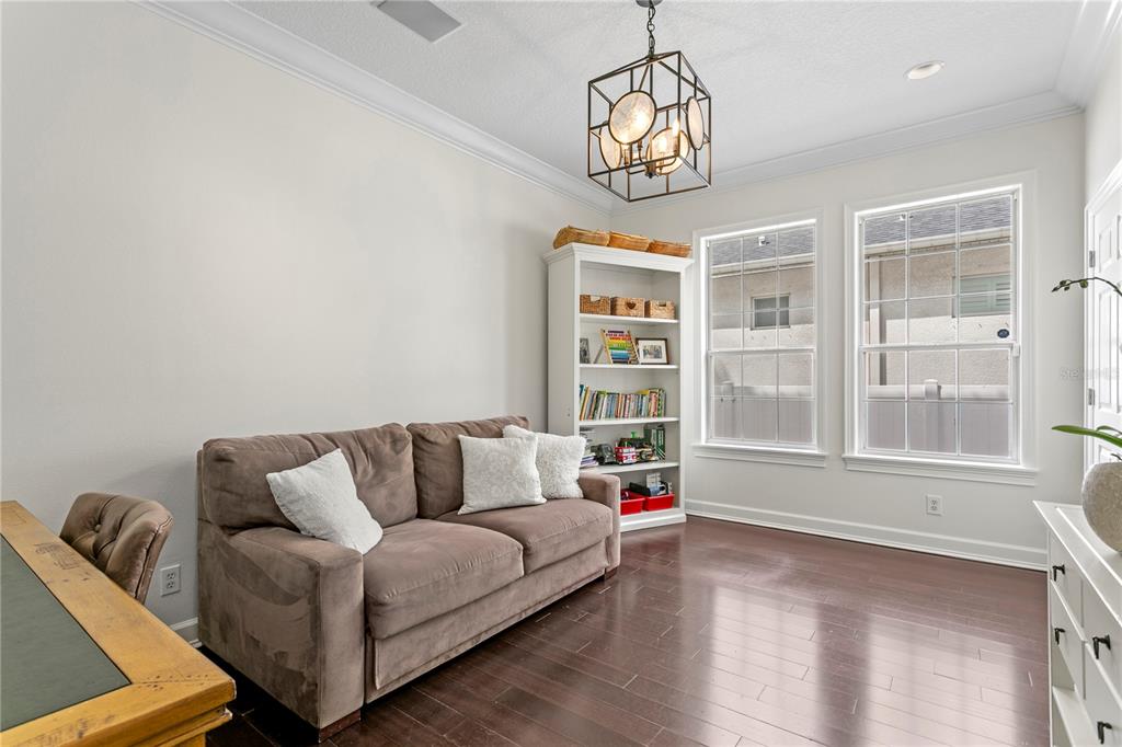 Tampa, Florida, 33629, United States, 4 Bedrooms Bedrooms, ,4 BathroomsBathrooms,Residential,For Sale,1885356