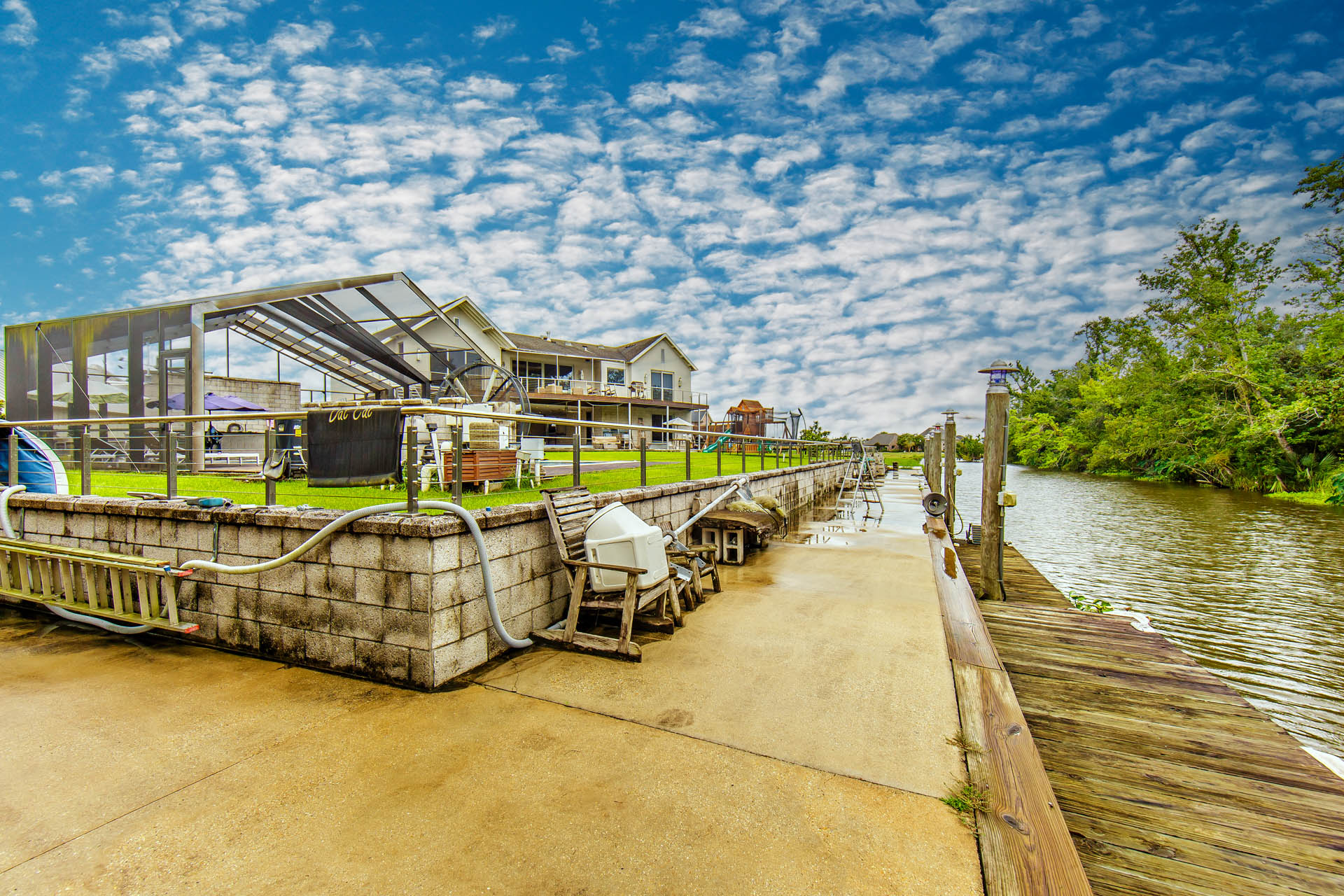 Houma, Louisiana, 70360, United States, 4 Bedrooms Bedrooms, ,5 BathroomsBathrooms,Residential,For Sale,1924614