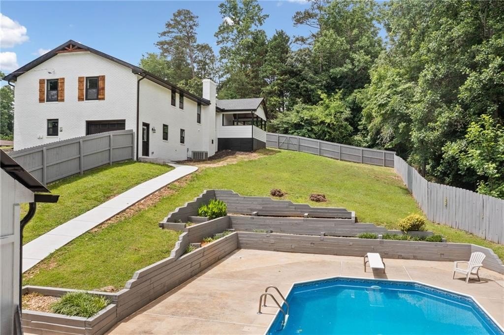 Ball Ground, Georgia, 30107, United States, 6 Bedrooms Bedrooms, ,4 BathroomsBathrooms,Residential,For Sale,1881477