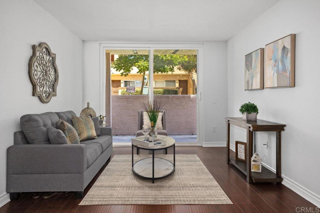 San Diego, California, 92122, United States, 1 Bedroom Bedrooms, ,1 BathroomBathrooms,Residential,For Sale,1987657