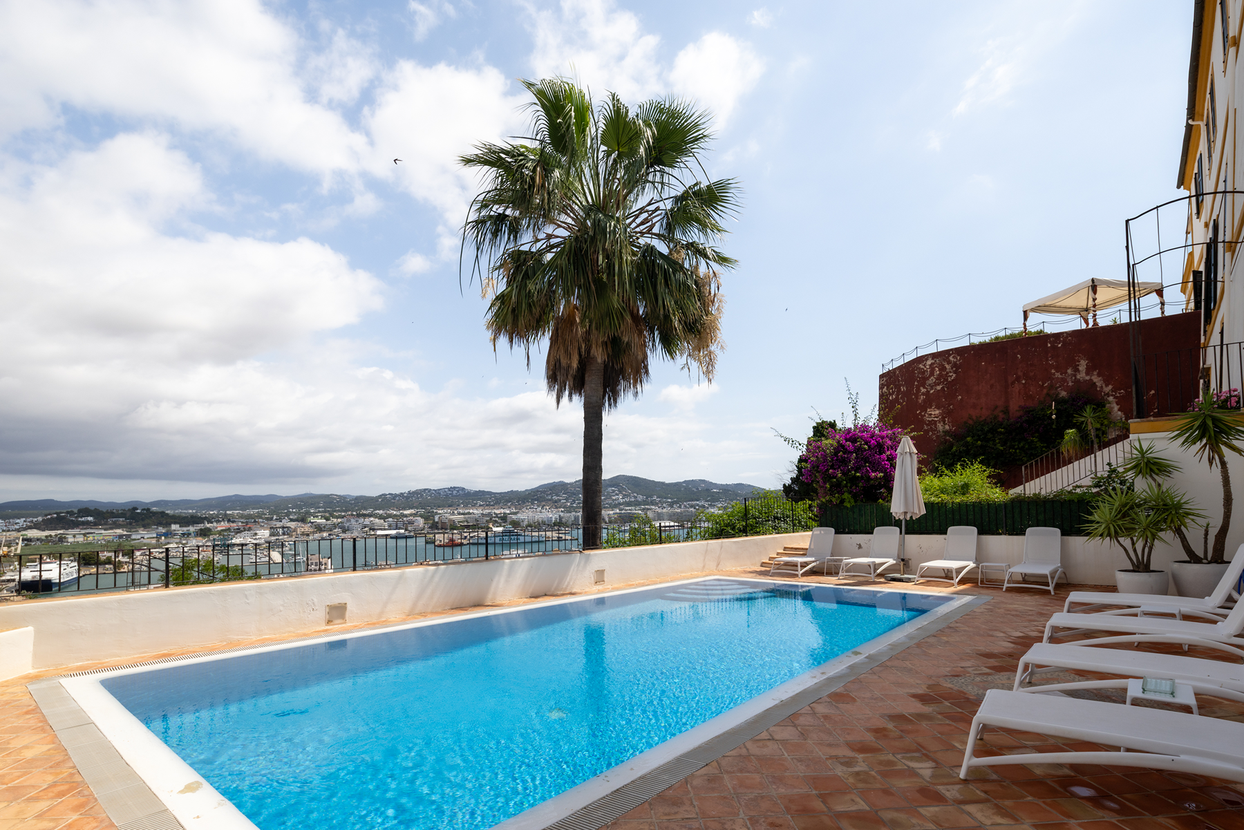  Historic flat with sea views and terrace in Dalt Vila - 物件實景