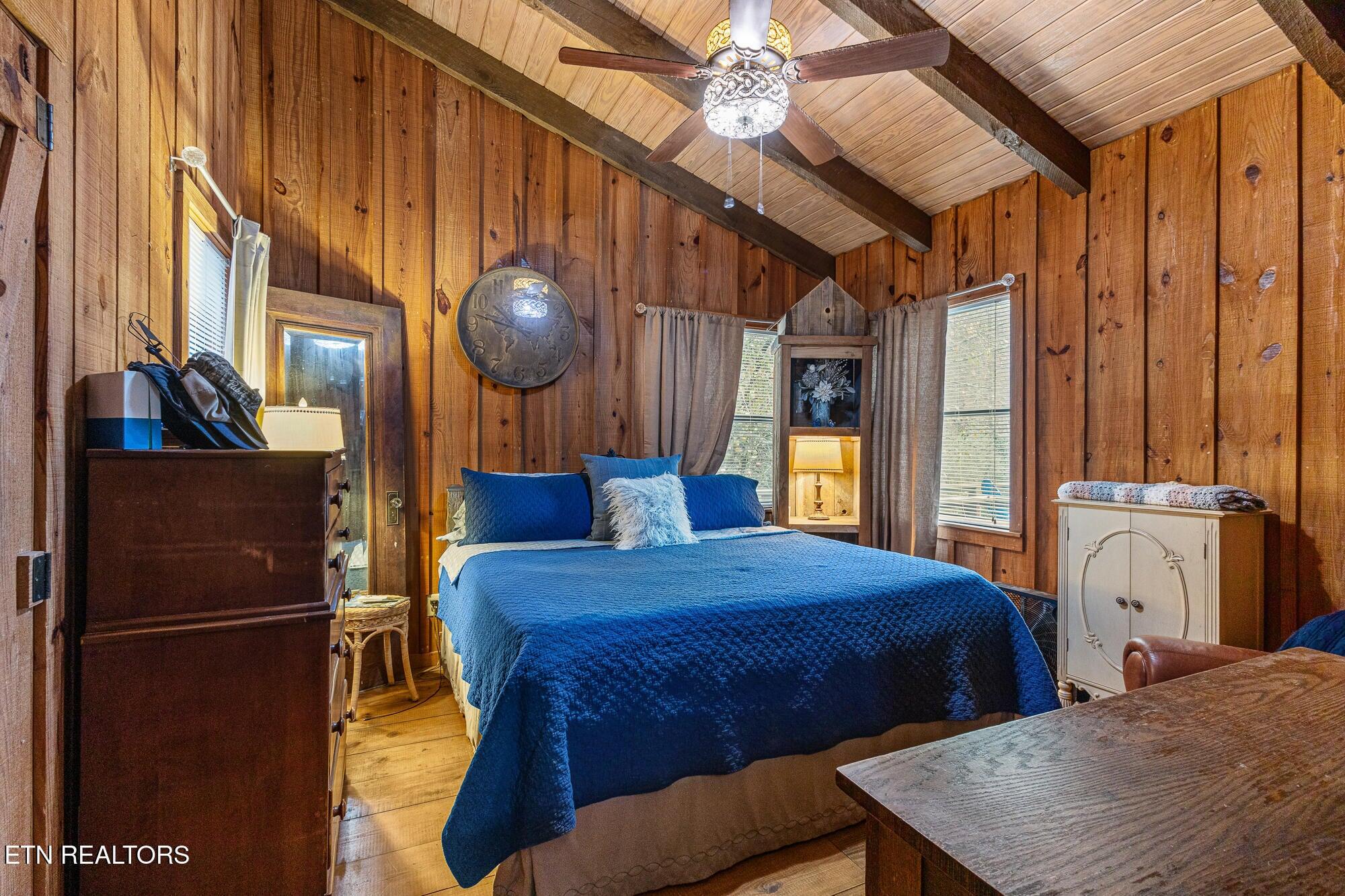 Englewood, Tennessee, 37329, United States, 2 Bedrooms Bedrooms, ,3 BathroomsBathrooms,Residential,For Sale,2002536