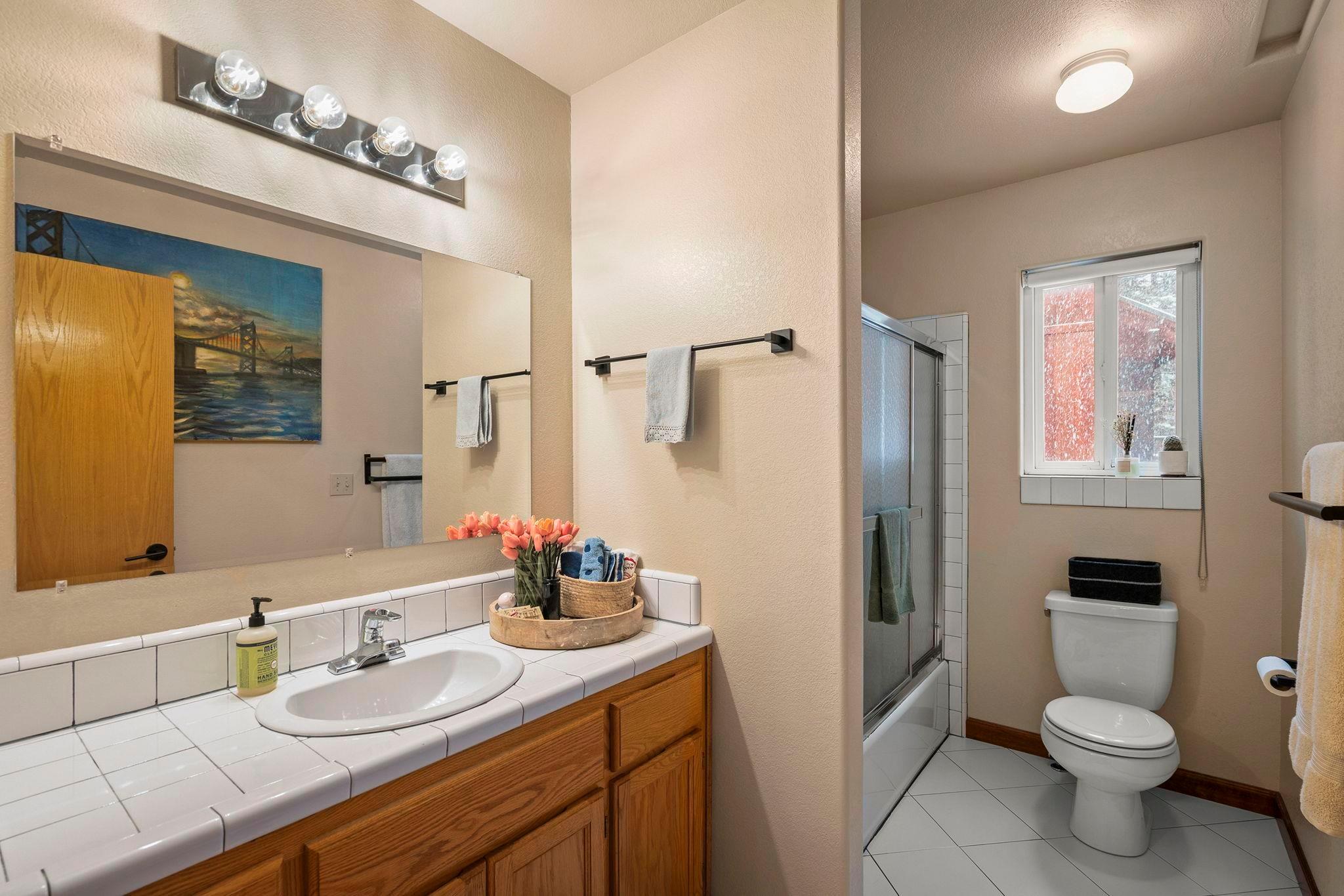 Tahoe Vista, California, 96148, United States, 3 Bedrooms Bedrooms, ,Residential,For Sale,1998421