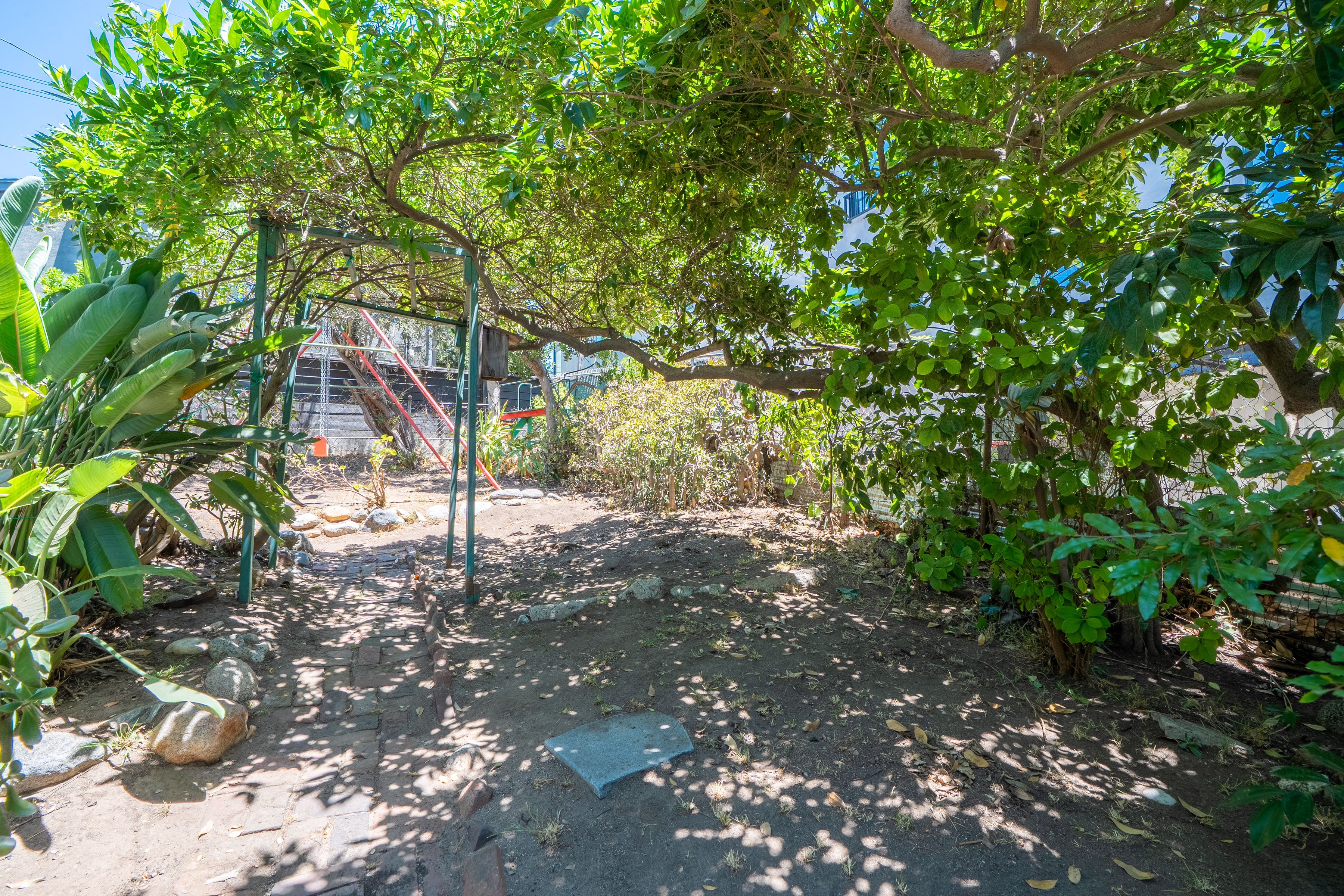  2840   Herkimer St - 物件實景