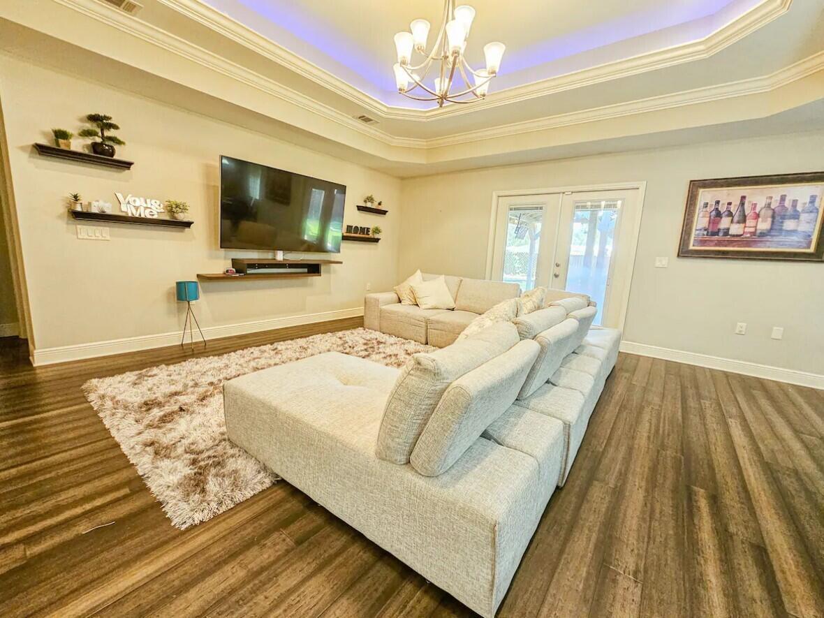 Fort Walton Beach, Florida, 32547, United States, 4 Bedrooms Bedrooms, ,2 BathroomsBathrooms,Residential,For Sale,1978074