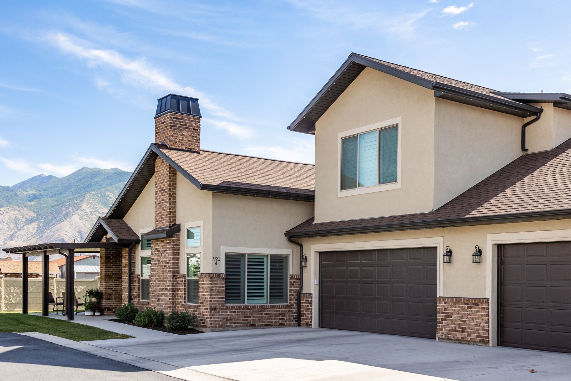  Fantastic 4 Bedroom Home in 55+ Community in Mapleton - 物件實景