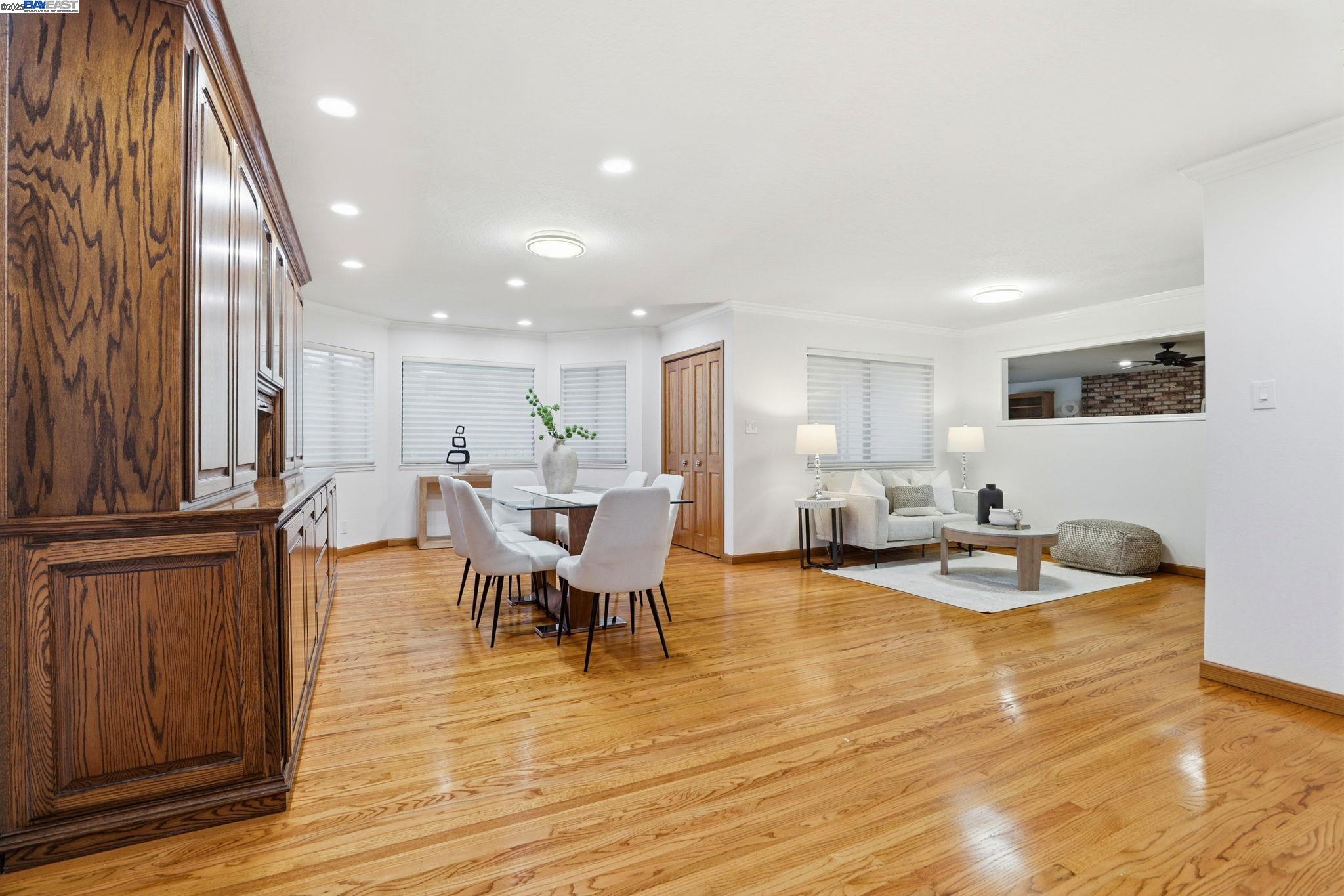 Fremont, California, 94536, United States, 3 Bedrooms Bedrooms, ,2 BathroomsBathrooms,Residential,For Sale,1992910