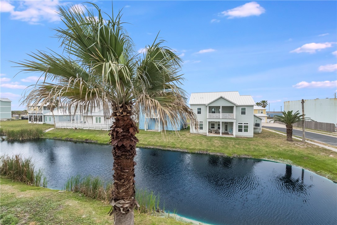 Corpus Christi, Texas, 78418, United States, 3 Bedrooms Bedrooms, ,4 BathroomsBathrooms,Residential,For Sale,1758670