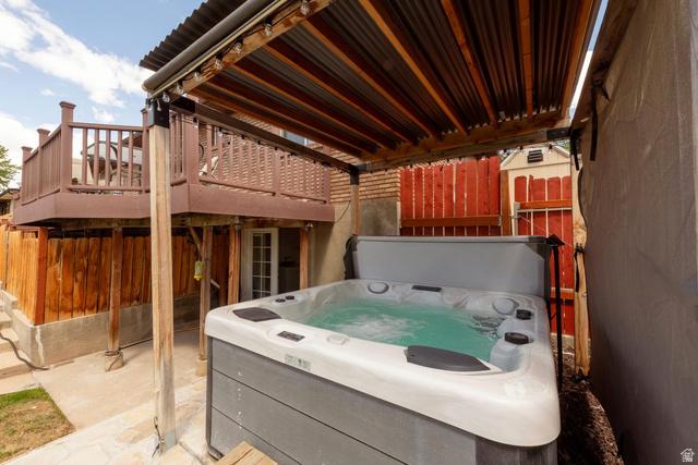 Sandy, Utah, 84092, United States, 4 Bedrooms Bedrooms, ,3 BathroomsBathrooms,Residential,For Sale,2048474