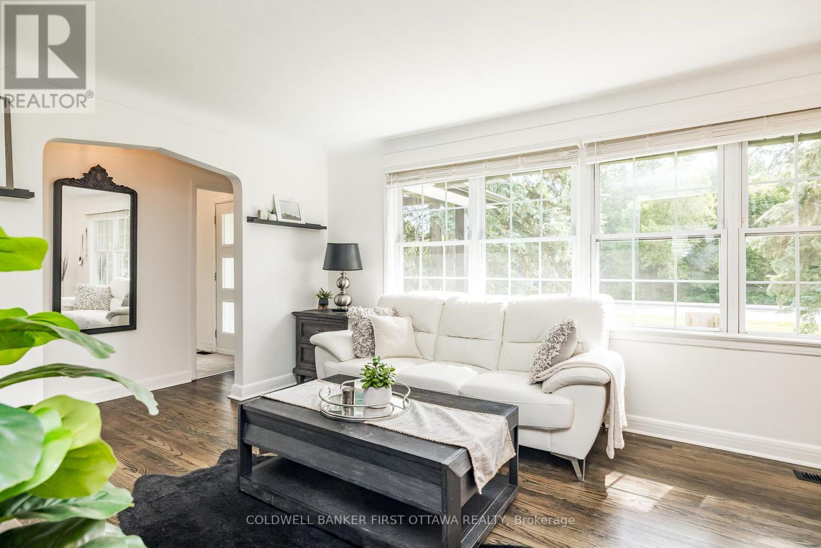 STITTSVILLE, Ontario, K2S 1P8, CA, 2 Bedrooms Bedrooms, ,1 BathroomBathrooms,Residential,For Sale,1907664